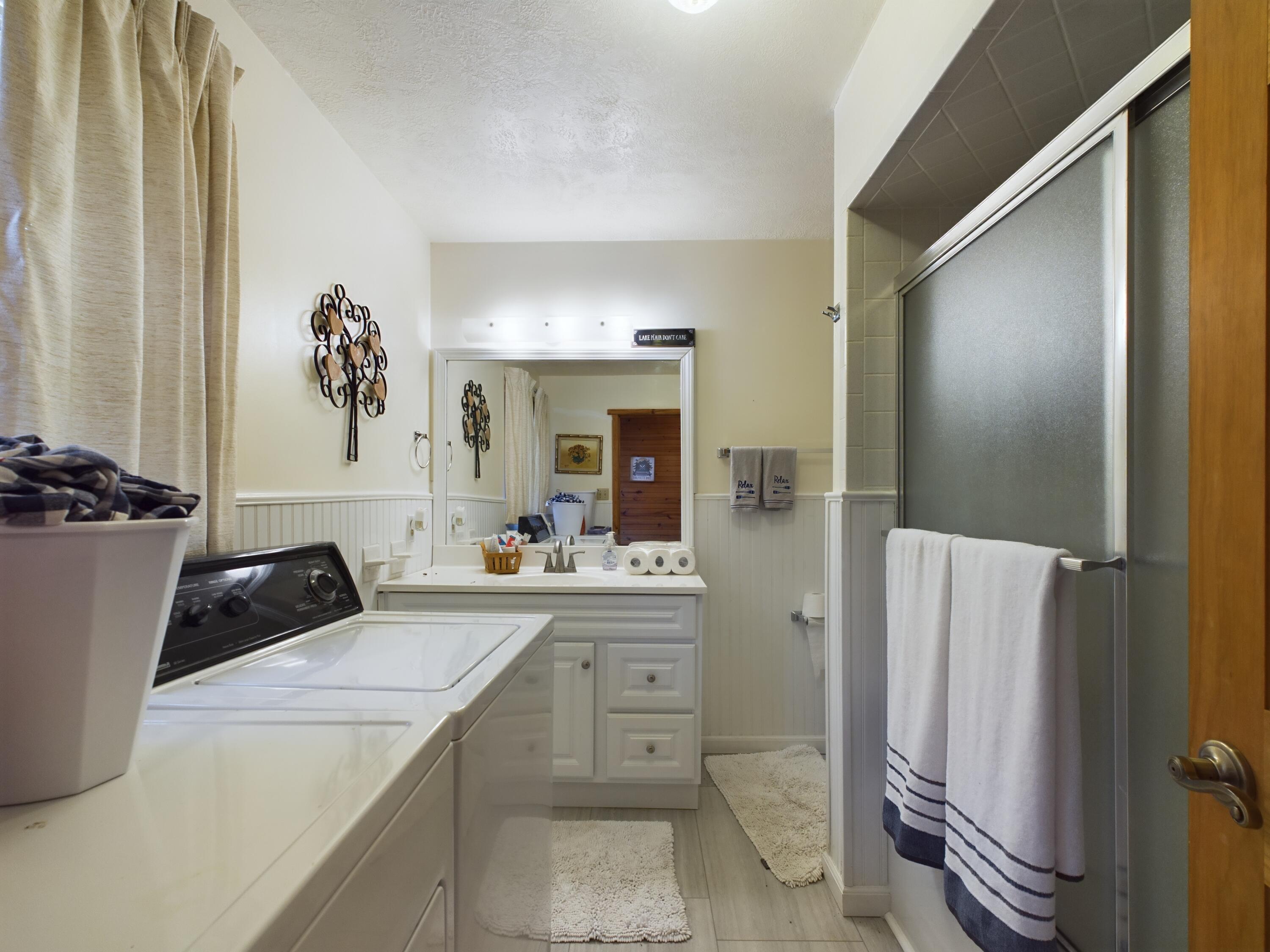 223 Mc 8015 Property Photo 14