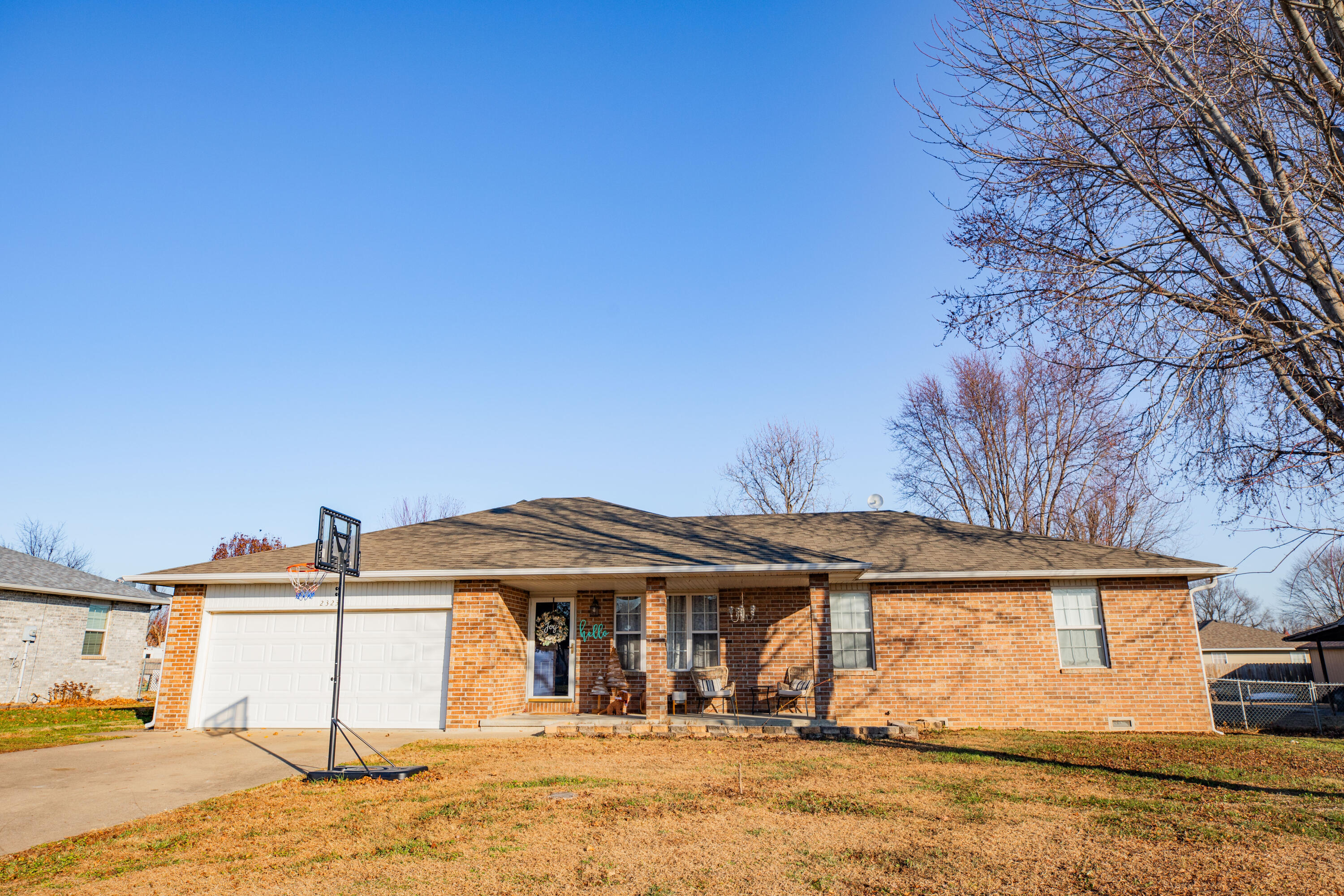 2323 West College Drive Property Photo 1