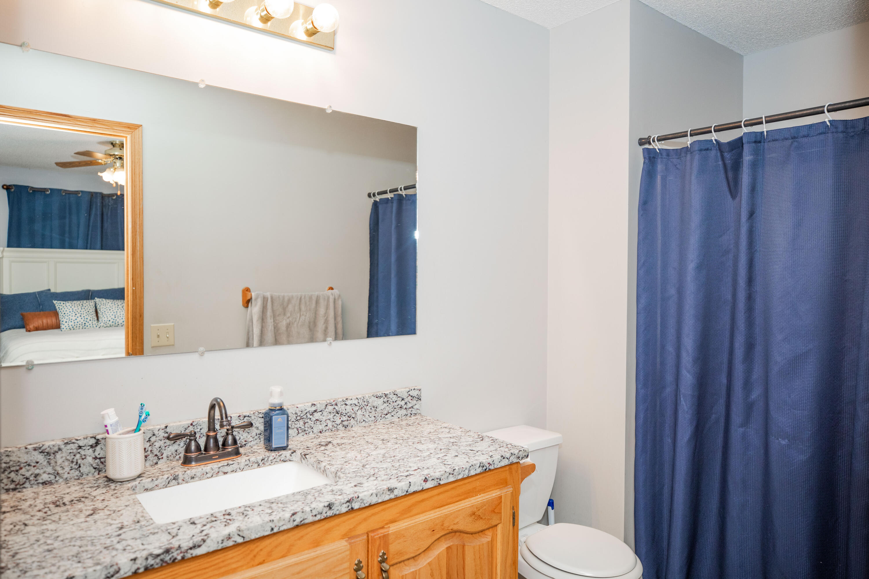 2323 West College Drive Property Photo 23