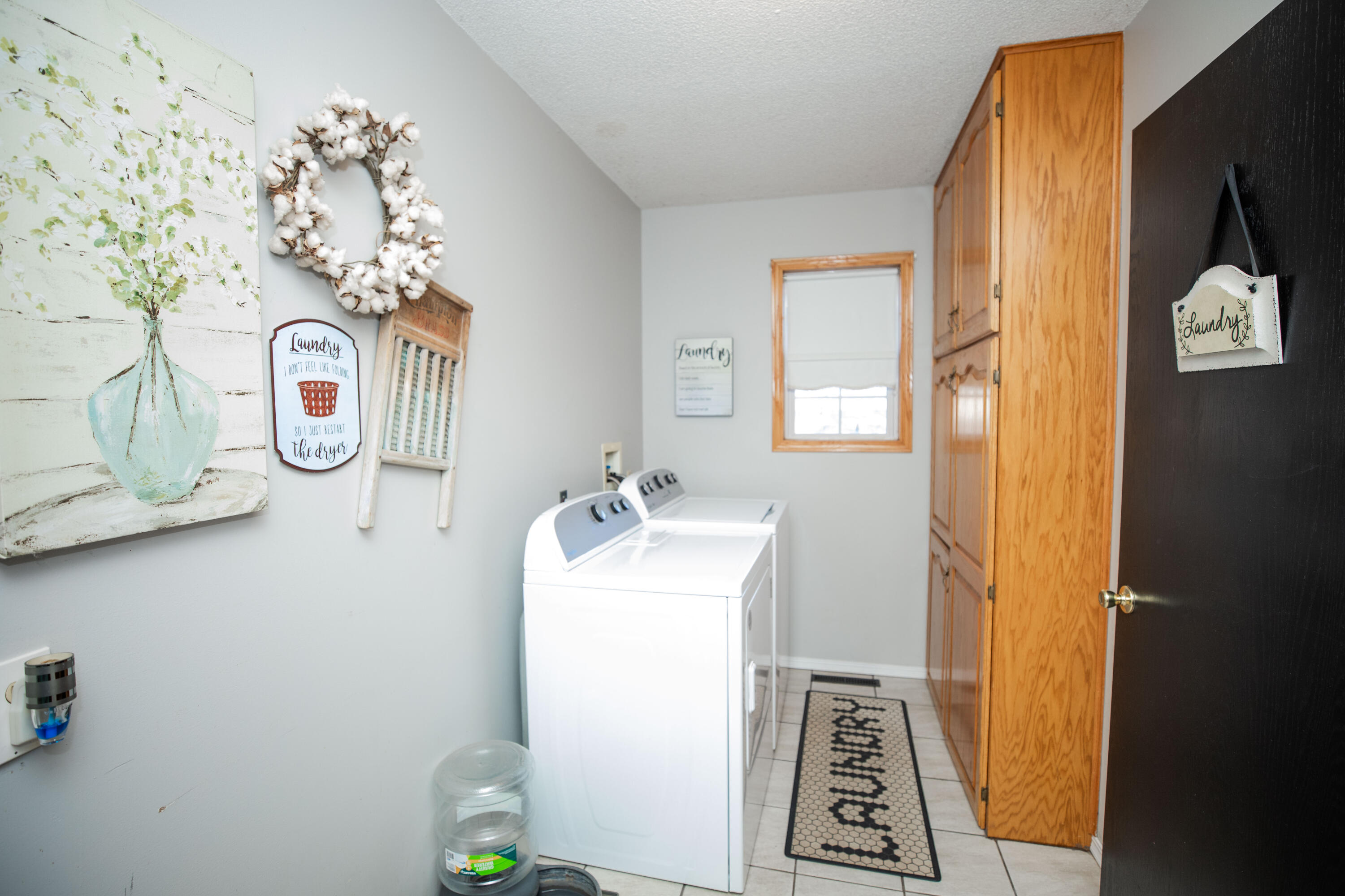 2323 West College Drive Property Photo 26