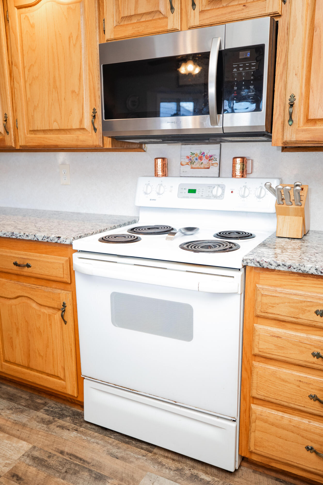 2323 West College Drive Property Photo 33