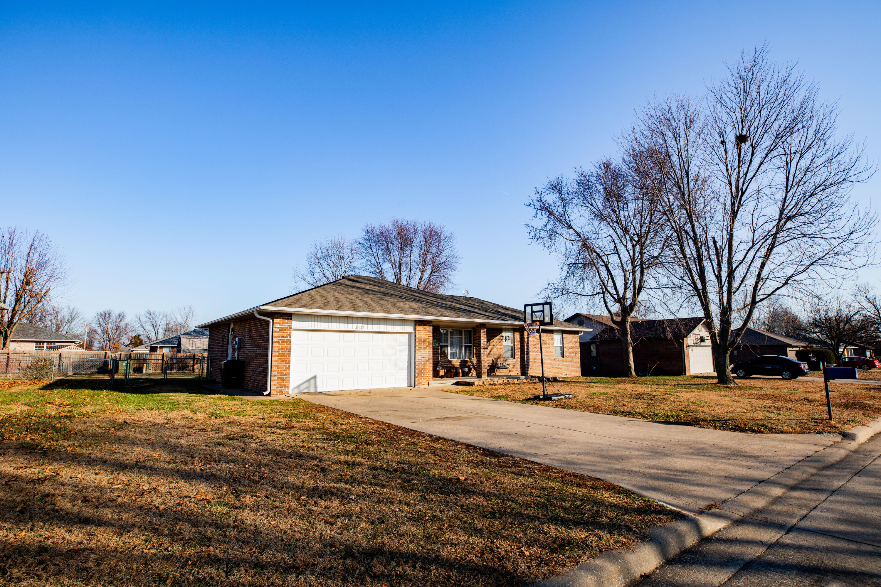 2323 West College Drive Property Photo 44
