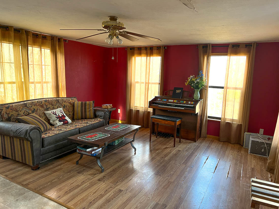 220 Cove Circle Property Photo 23