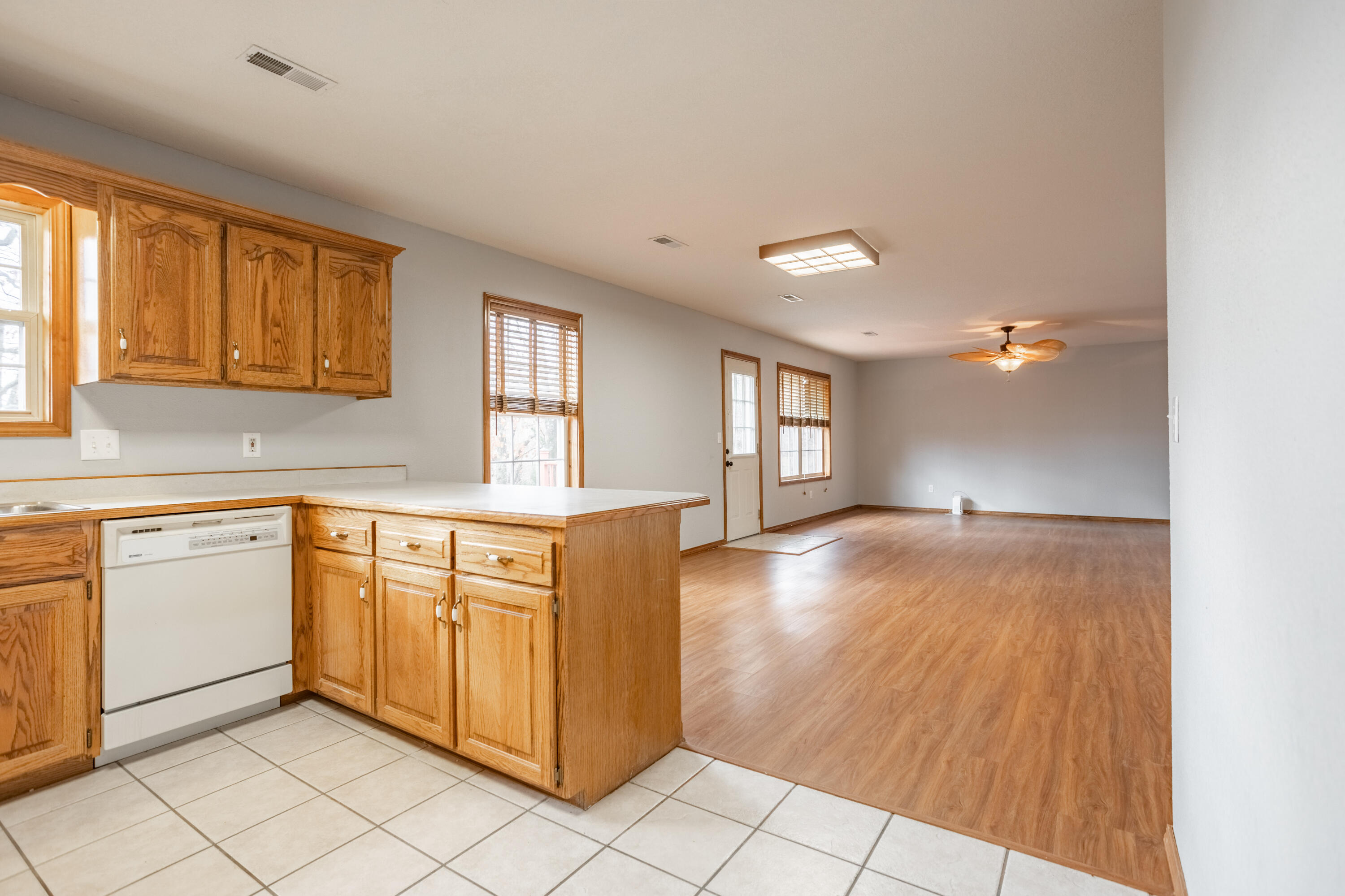 1204 Lake Road Drive Property Photo 10
