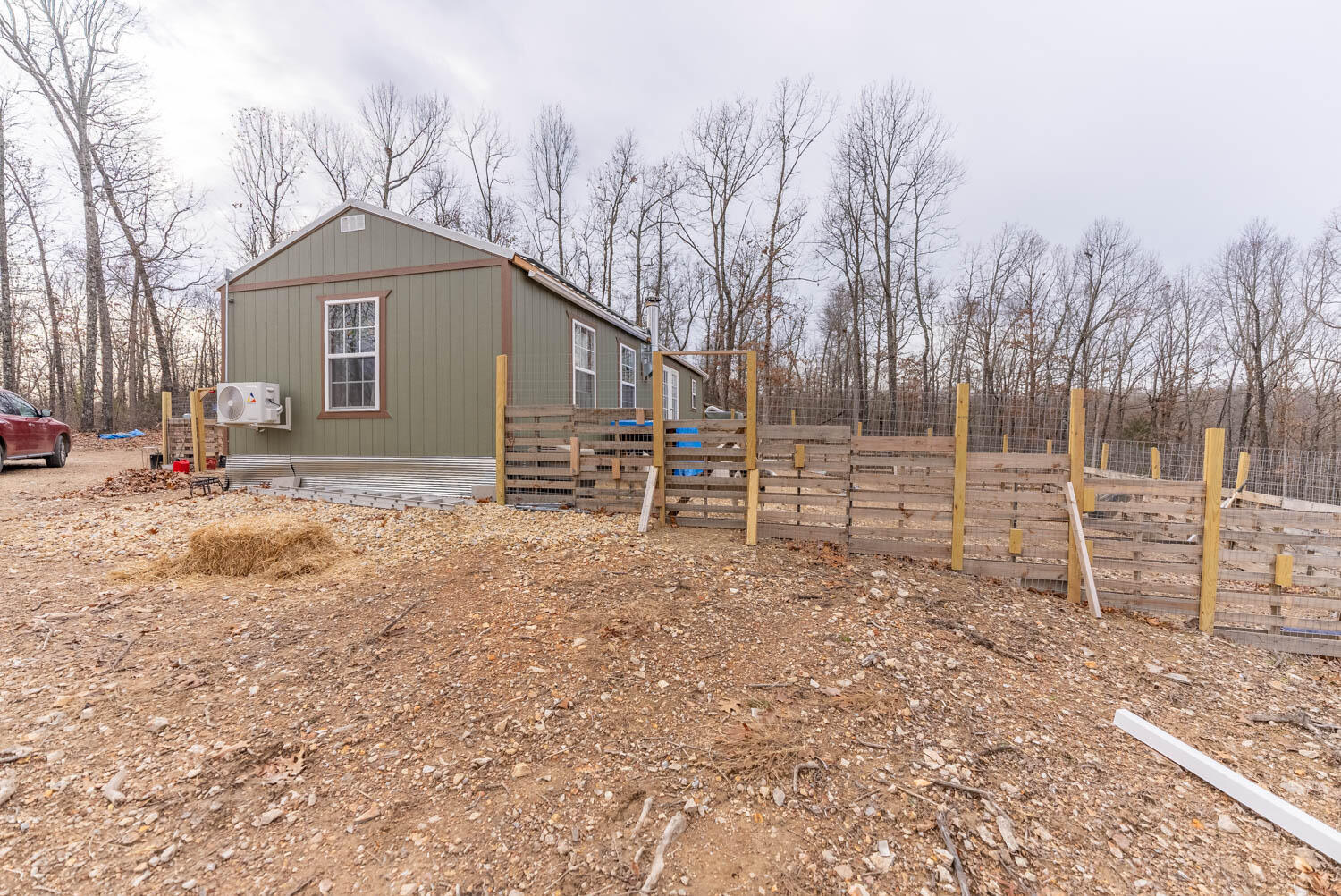 193 Highway 5-100 Property Photo 7