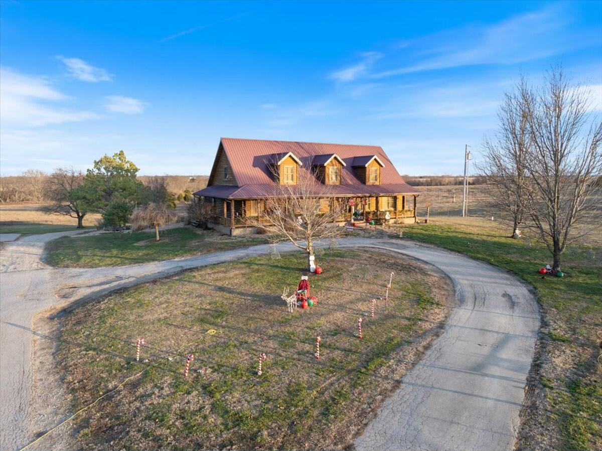74 New Hope Road Property Photo 4