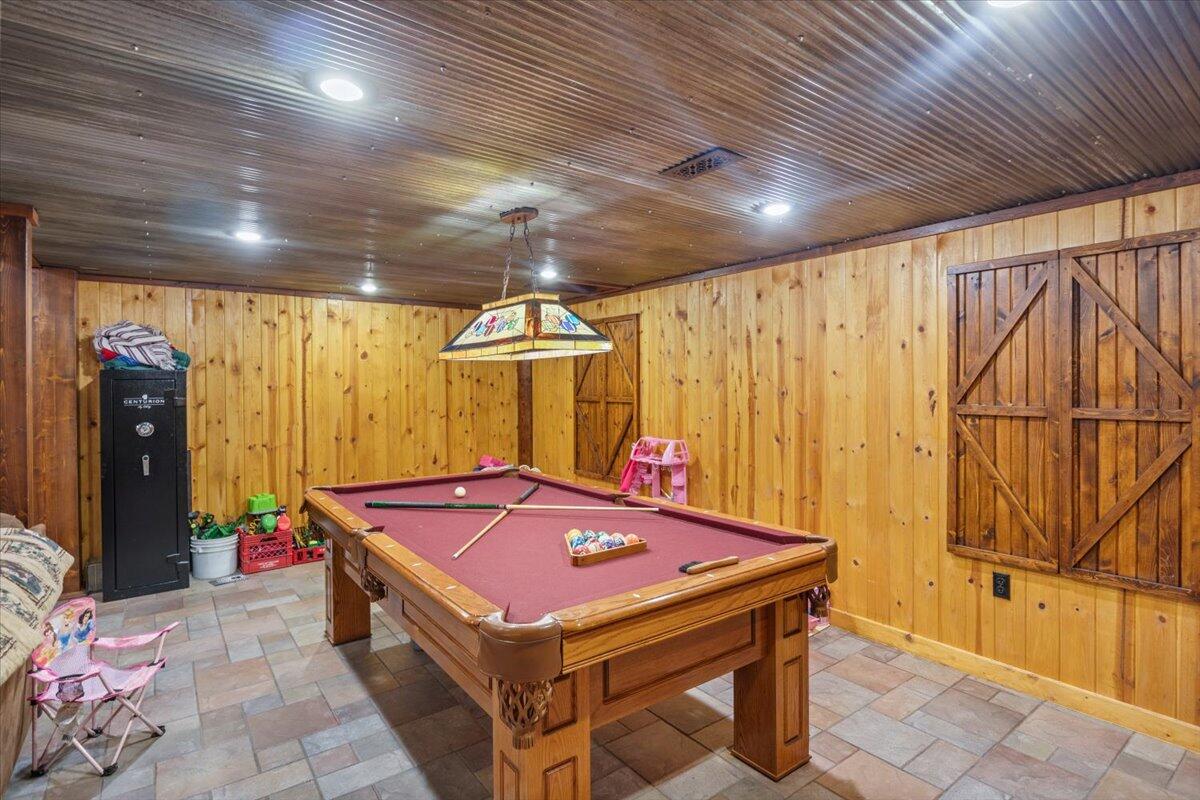 74 New Hope Road Property Photo 59