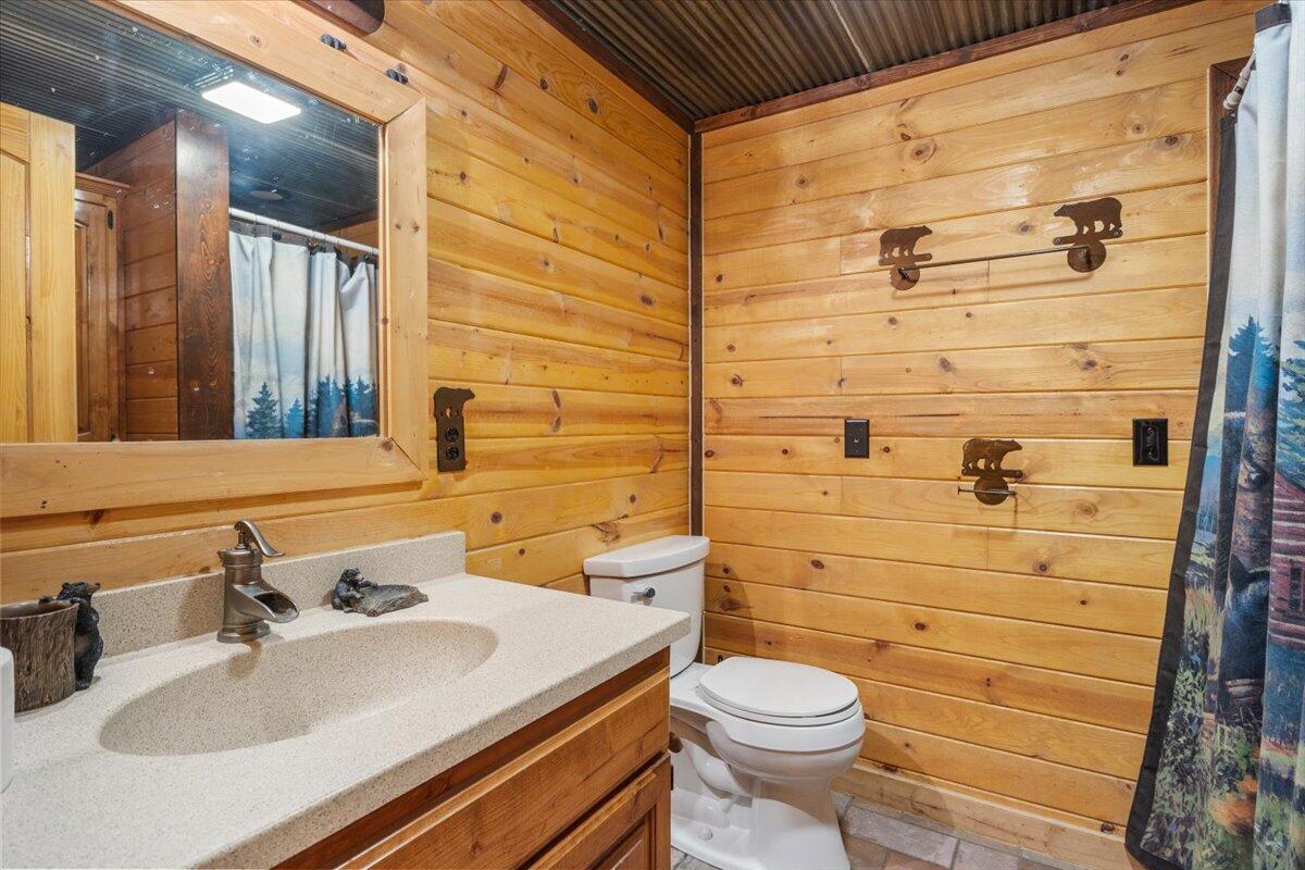 74 New Hope Road Property Photo 61