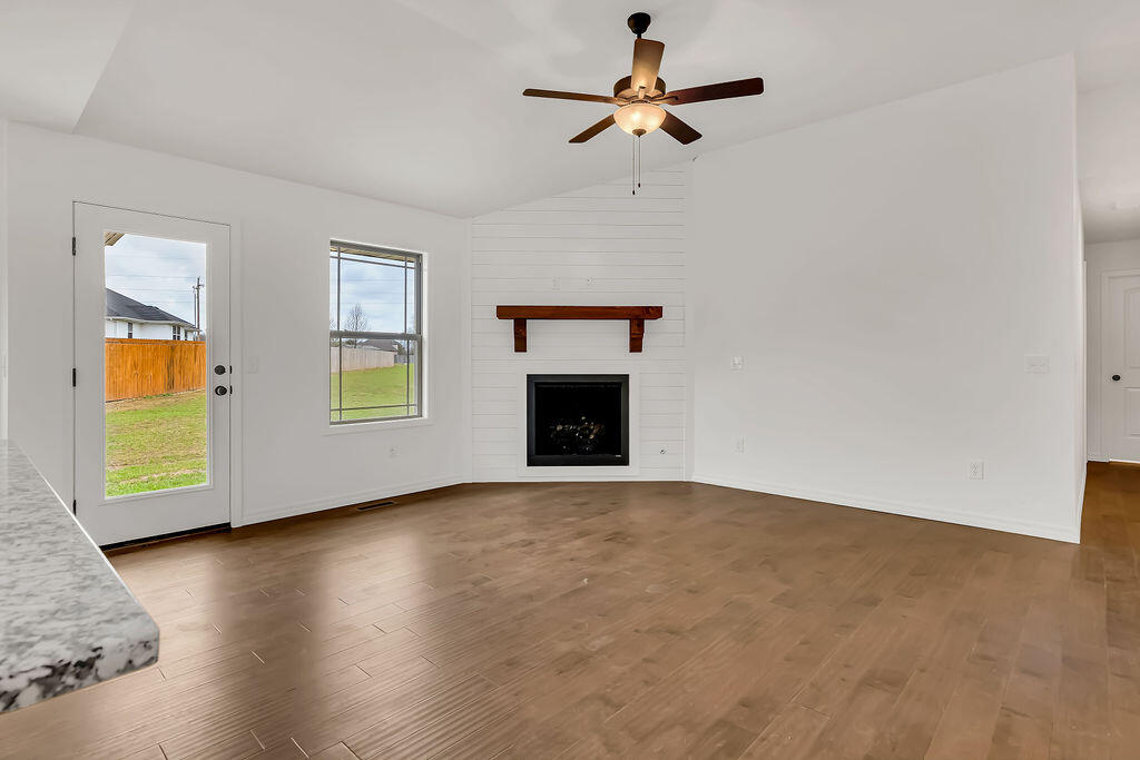 636 West Arbor Glenn Drive Property Photo 6