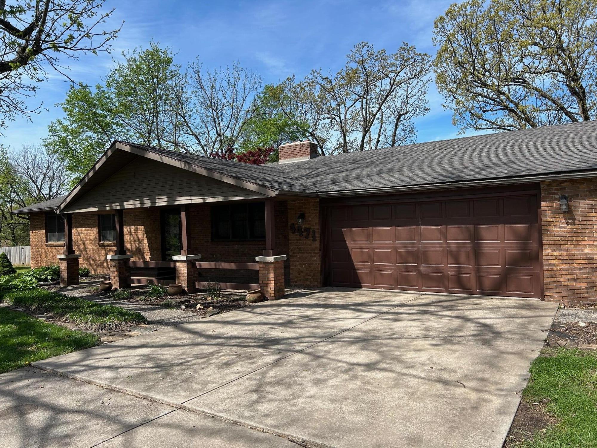 4471 West Weaver Road Property Photo 1
