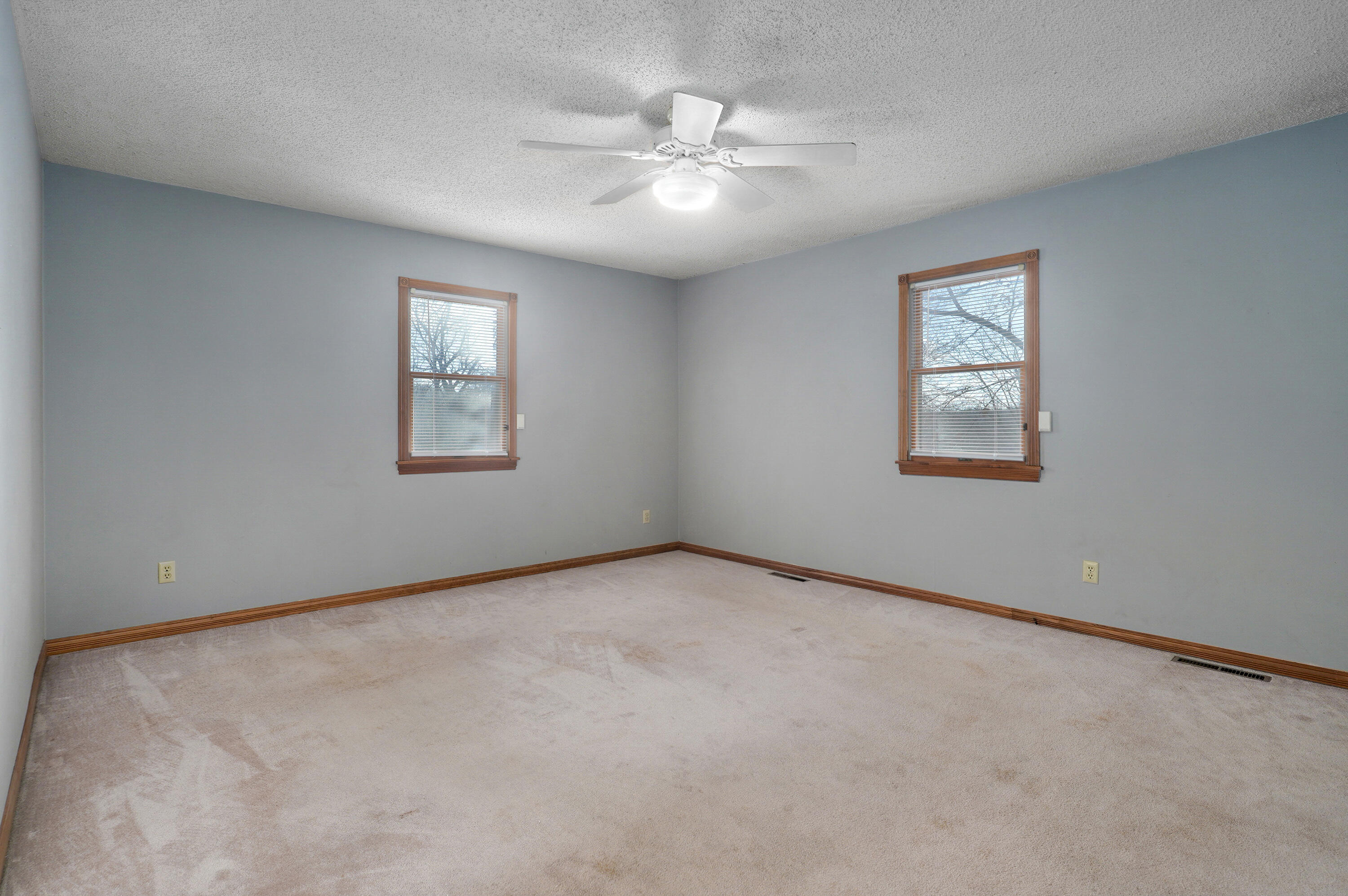 4471 West Weaver Road Property Photo 18