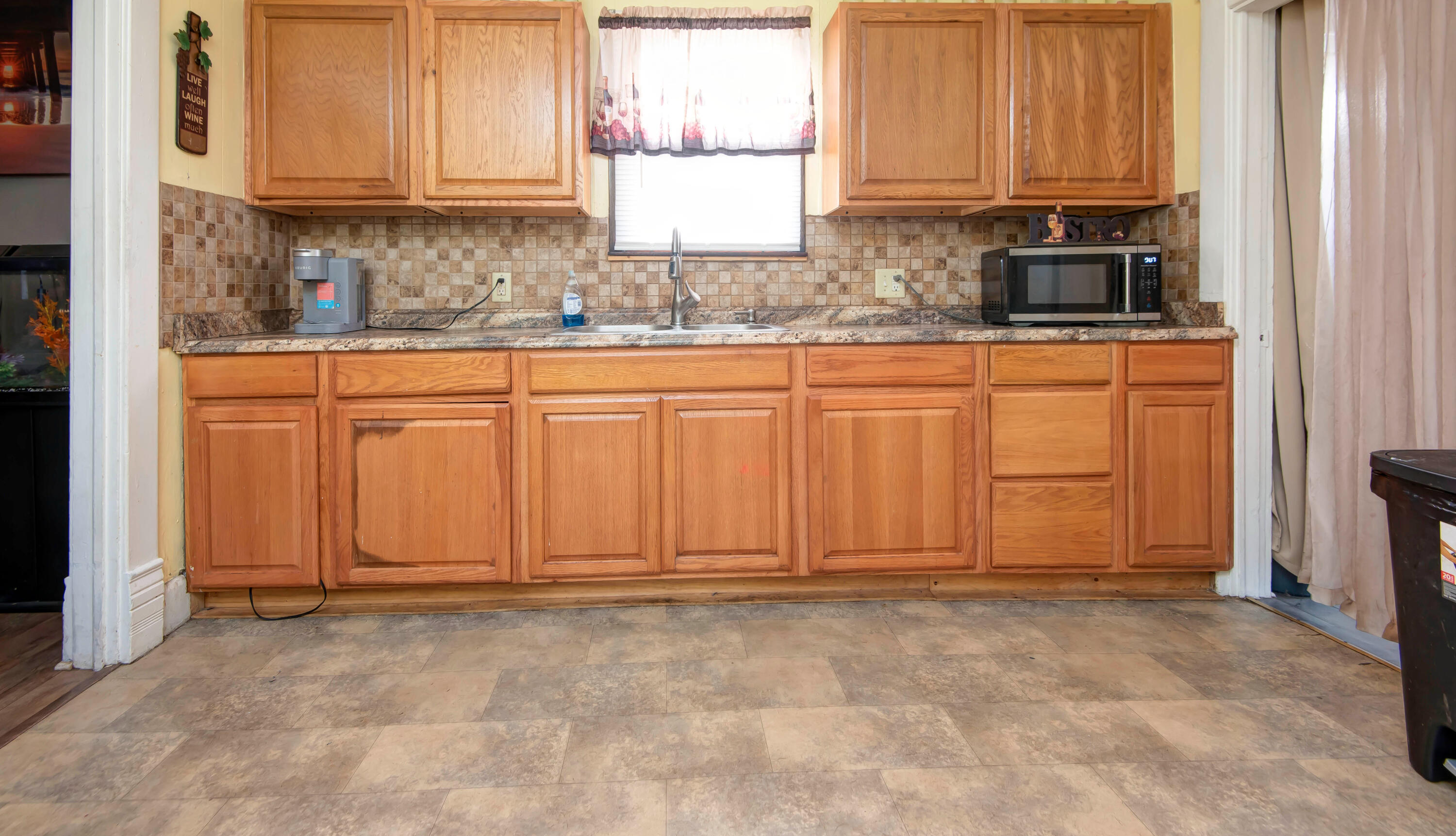 706 North Central Avenue Property Photo 6