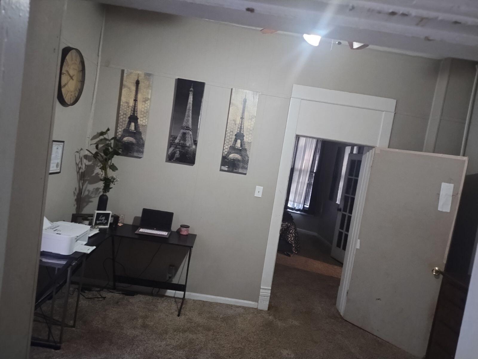 706 North Central Avenue Property Photo 13