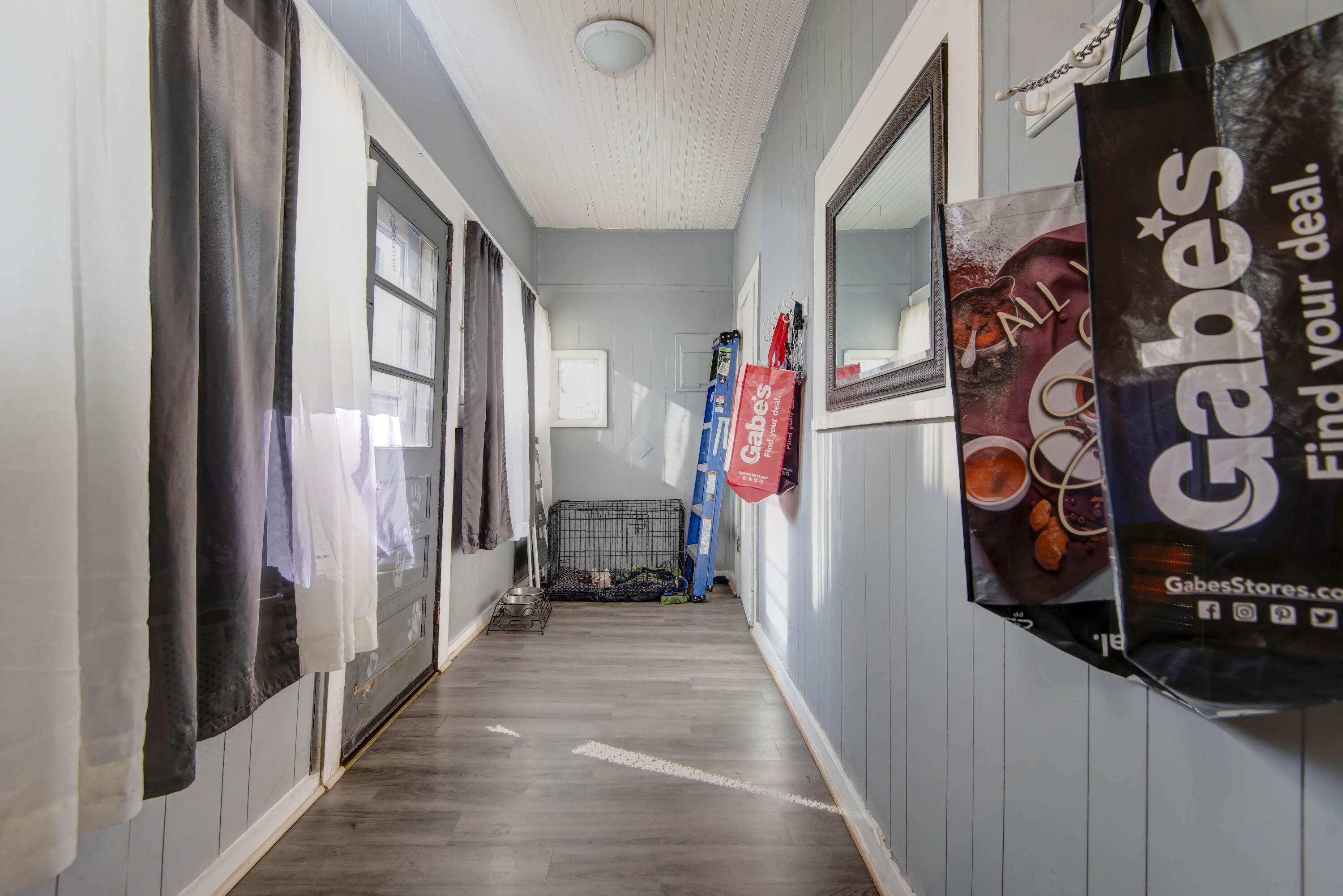 706 North Central Avenue Property Photo 15