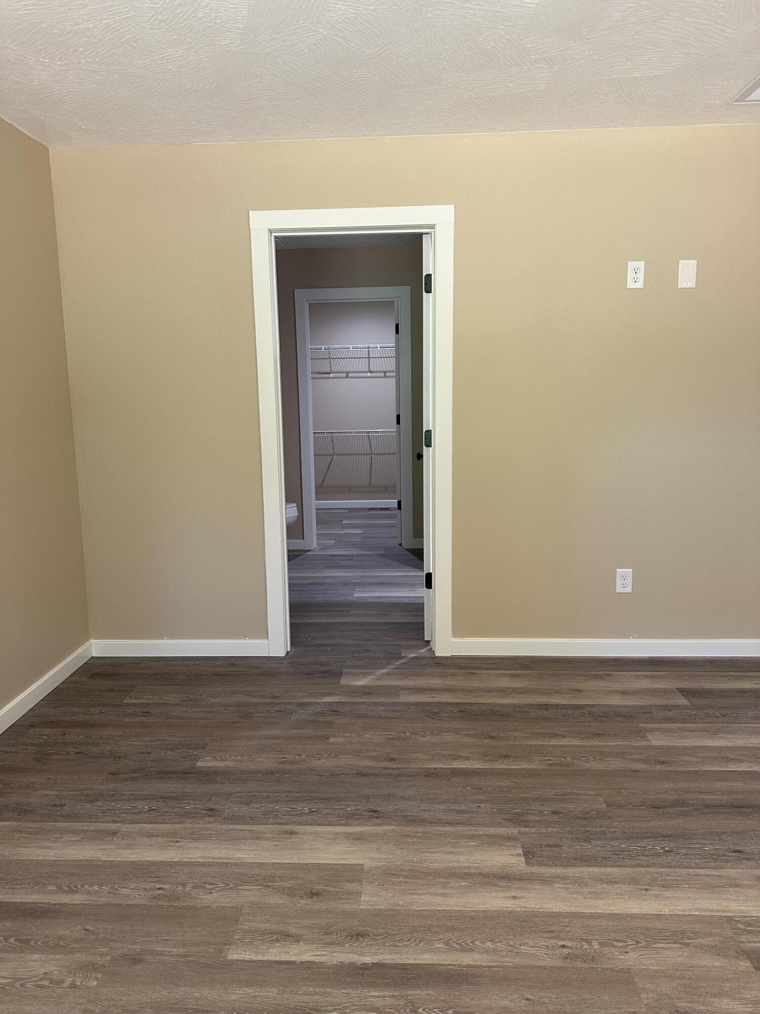 40 Whitley Lane Property Photo 18