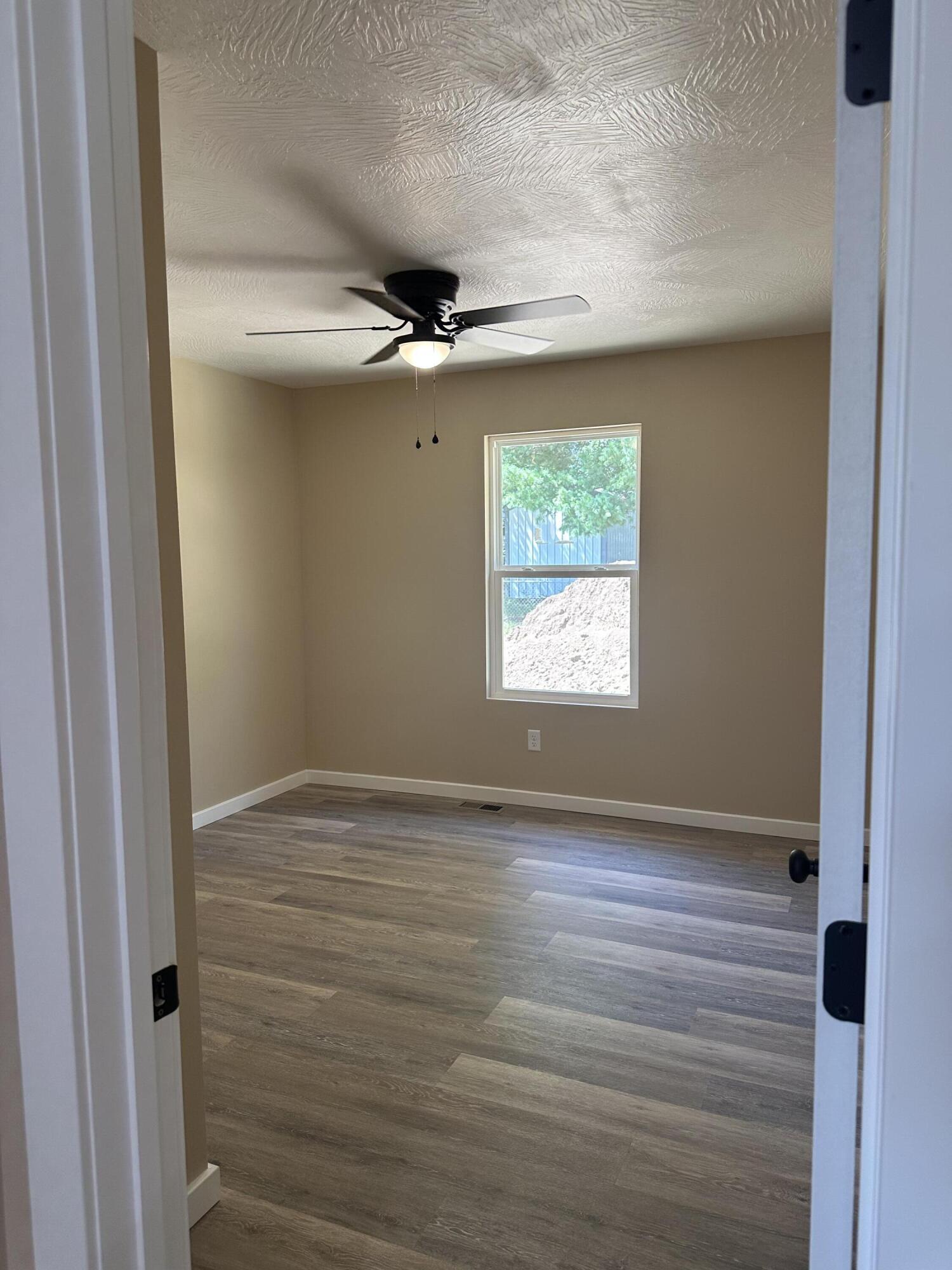 40 Whitley Lane Property Photo 28