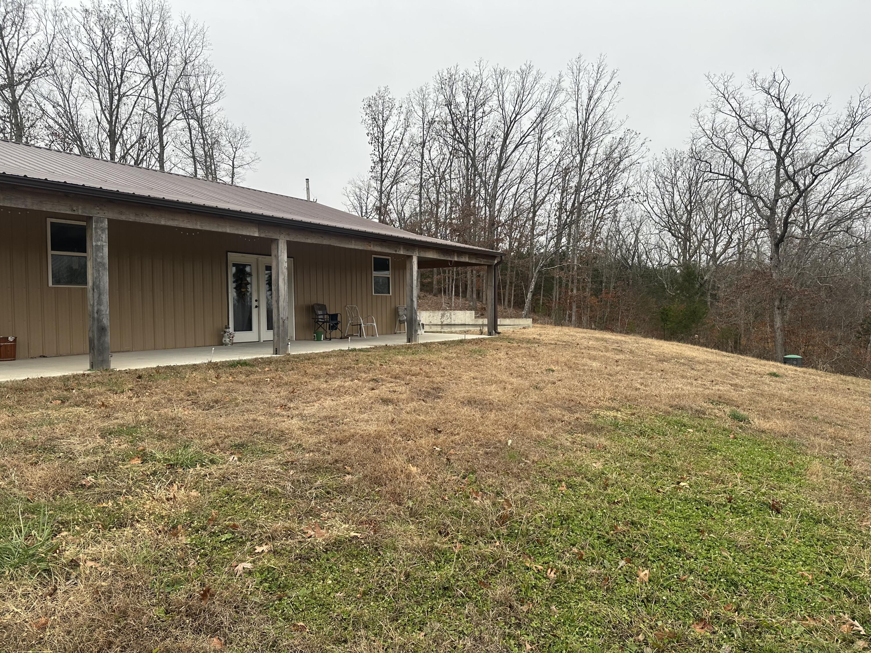 807 Hwy U Property Photo 2