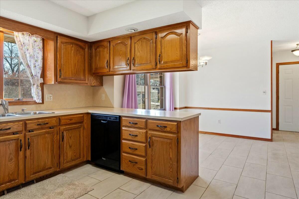 3334 Tracy Court Property Photo 12