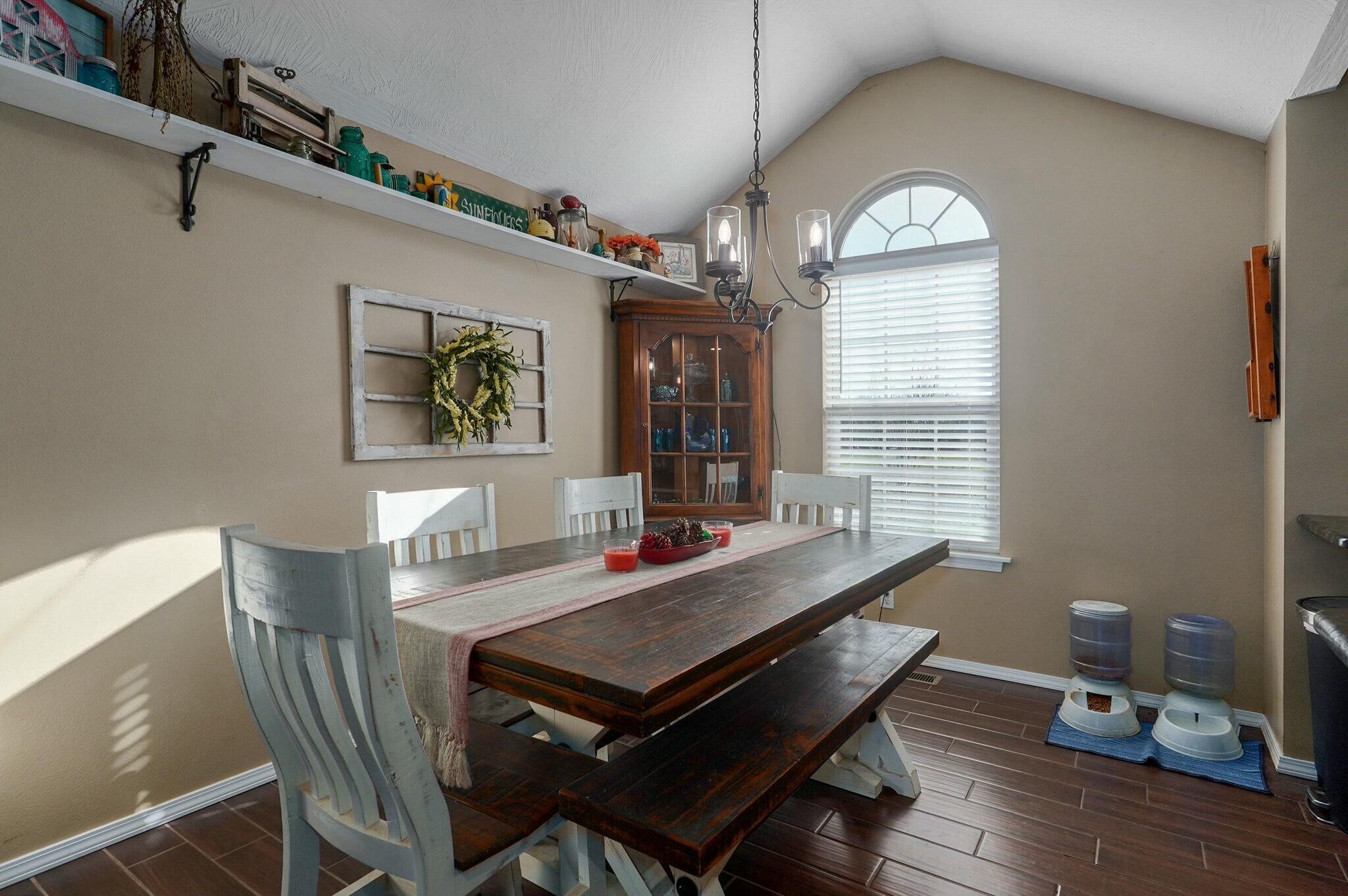 2311 Silver Lake Road Property Photo 10