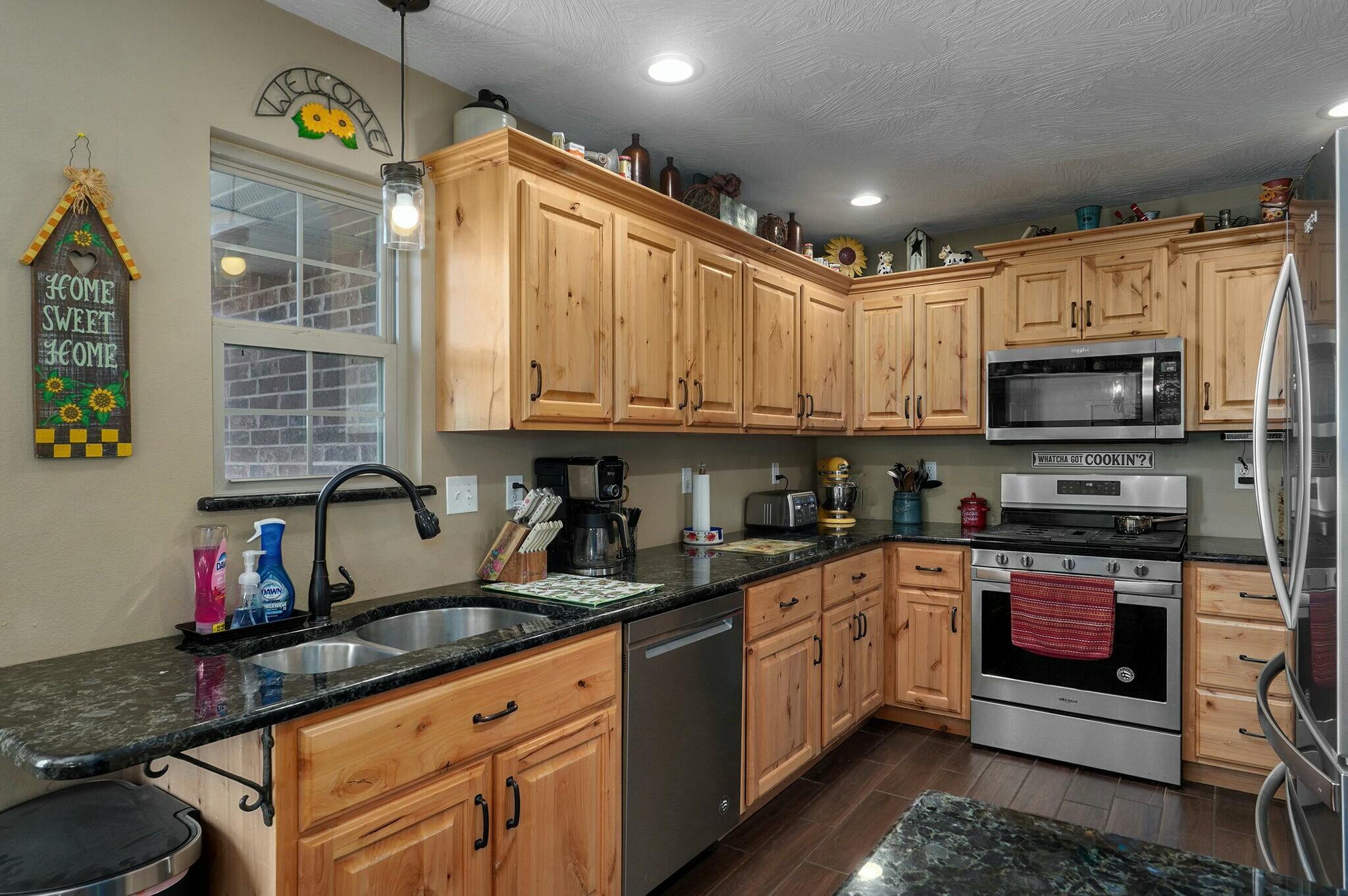 2311 Silver Lake Road Property Photo 12