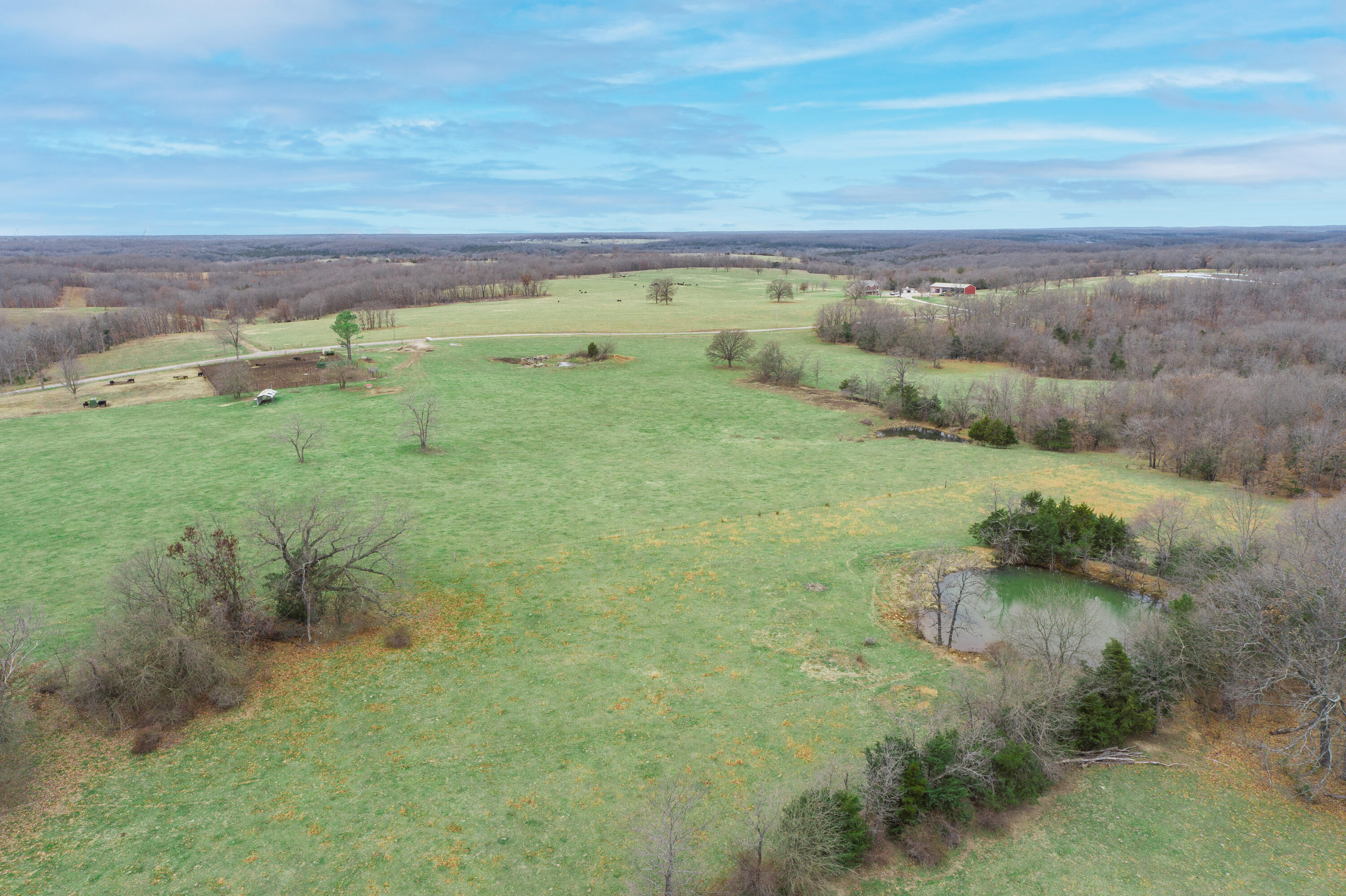 000 Highway W Property Photo 16