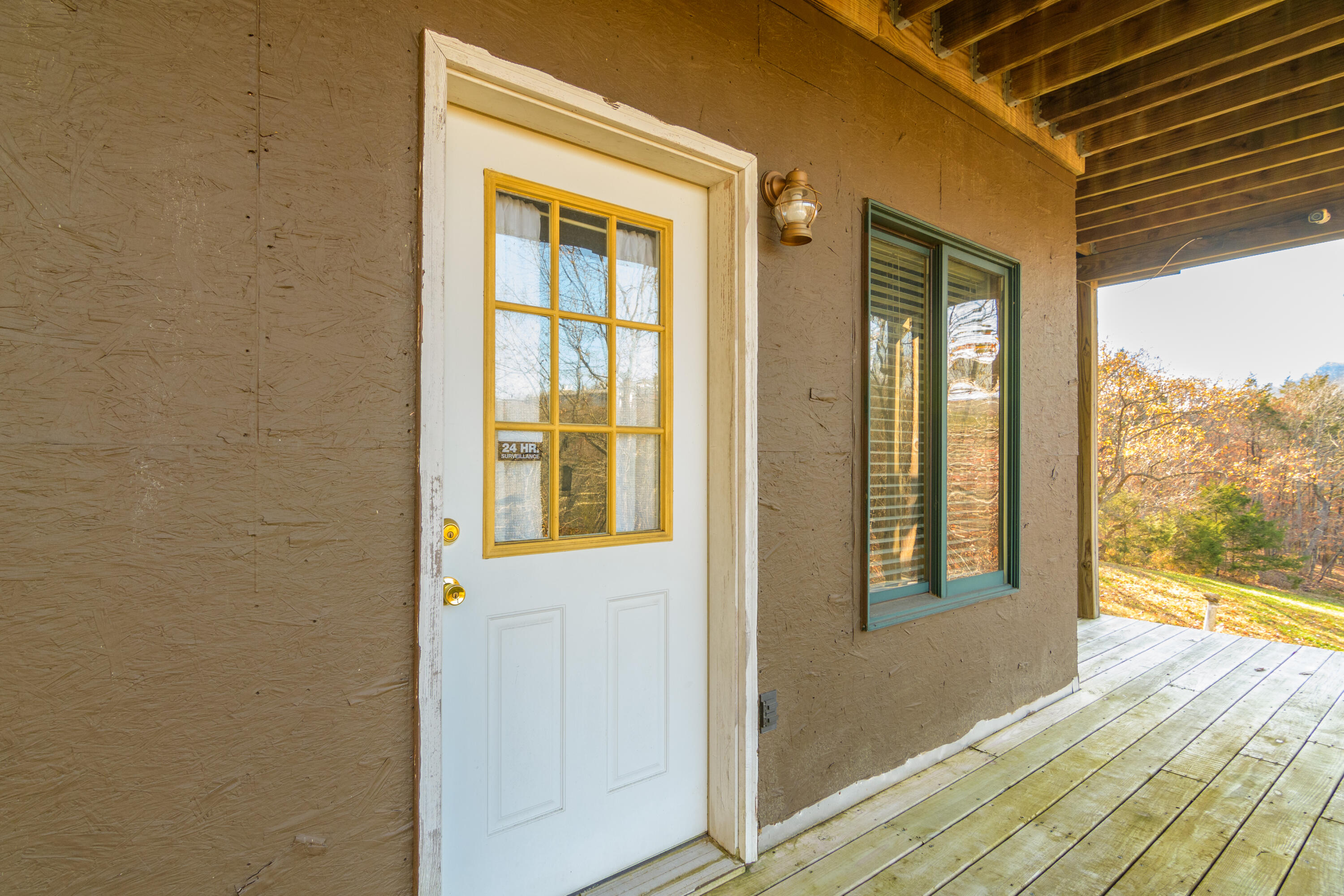 1829 Pokeberry Lane Property Photo 8