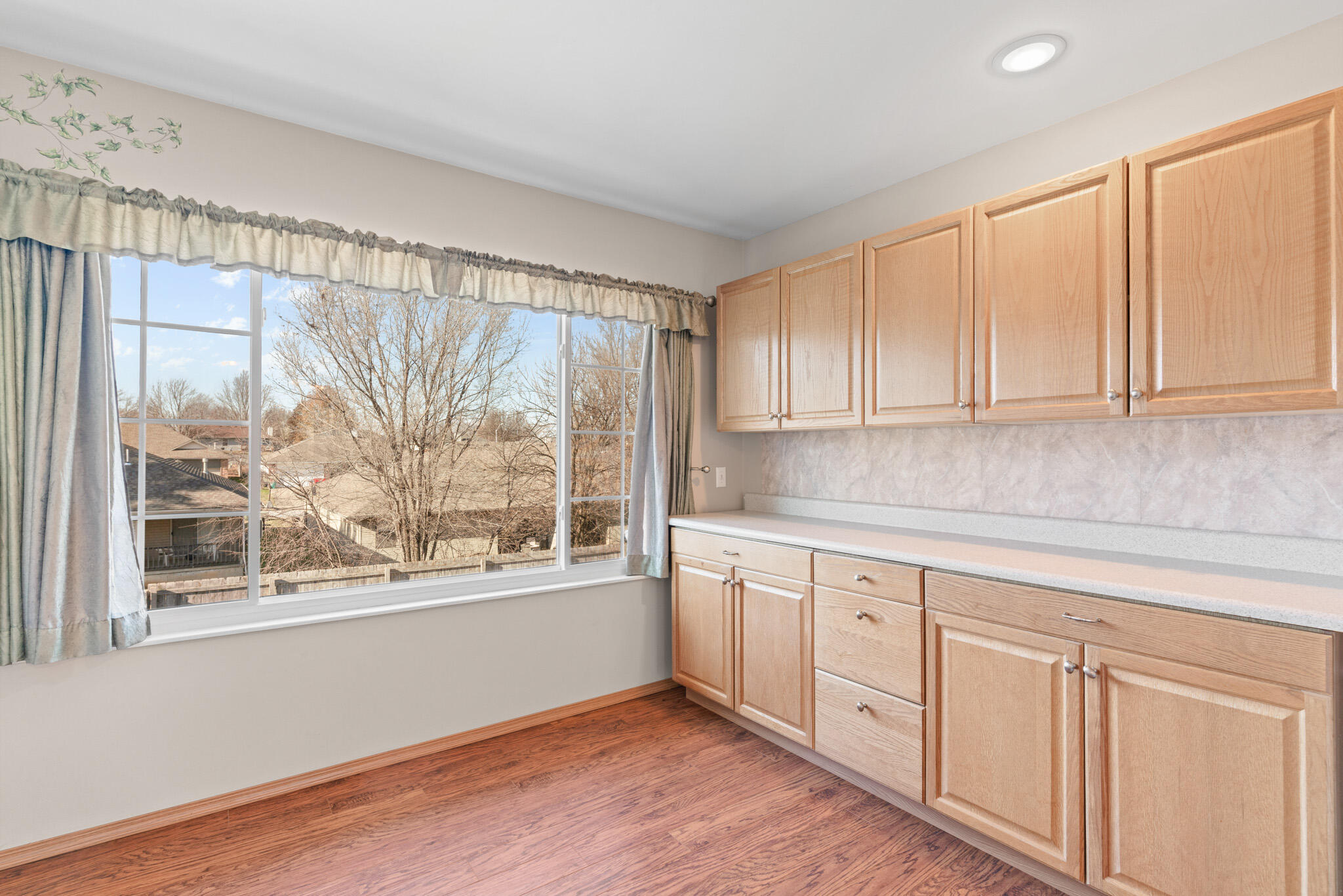 3351 South Parkmont Court Property Photo 11