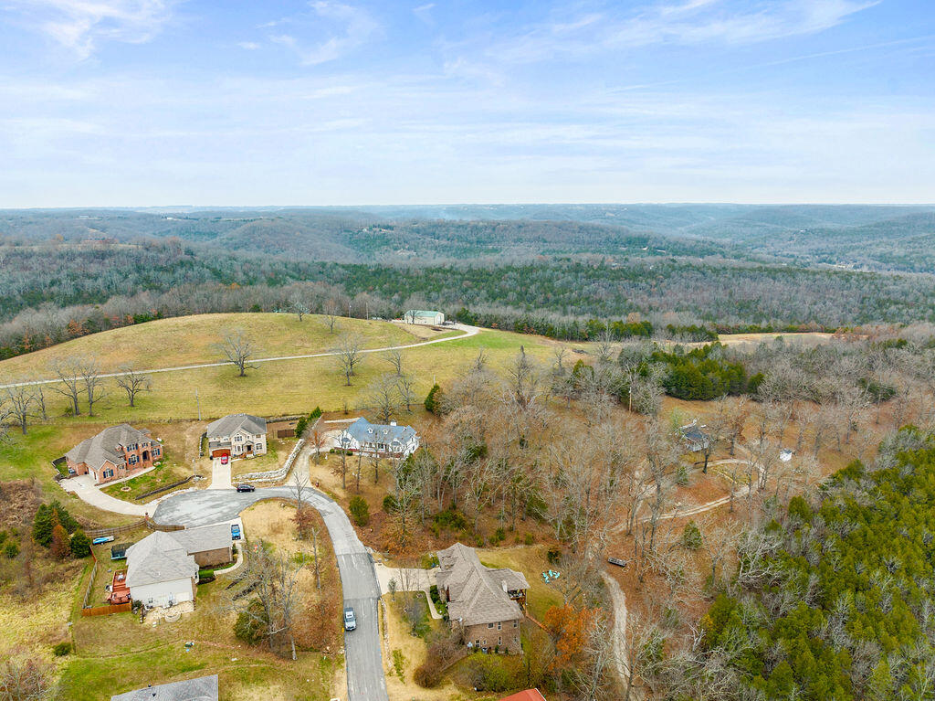 150 White Oak Circle Property Photo 11