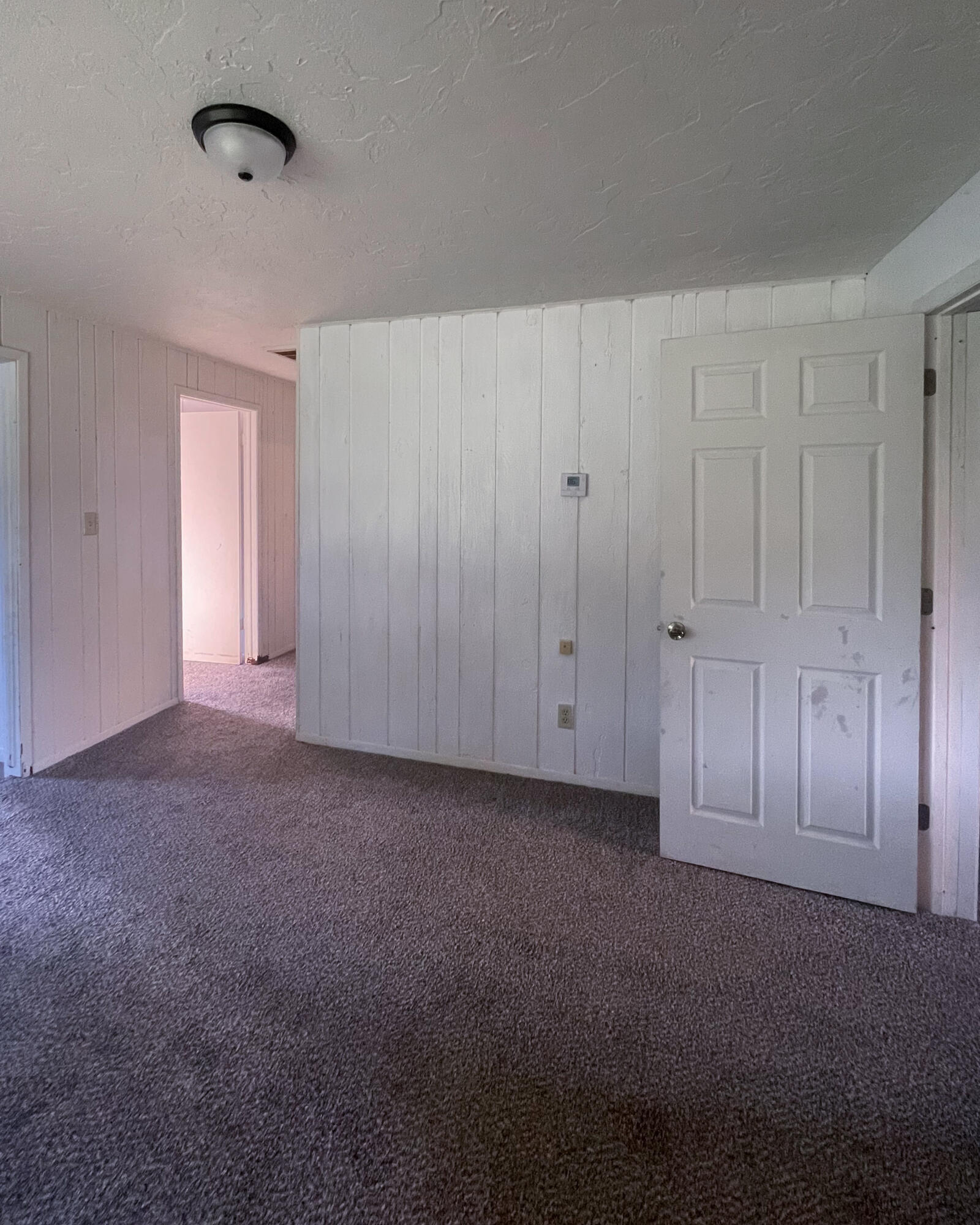 125 East Neosho Street Property Photo 1