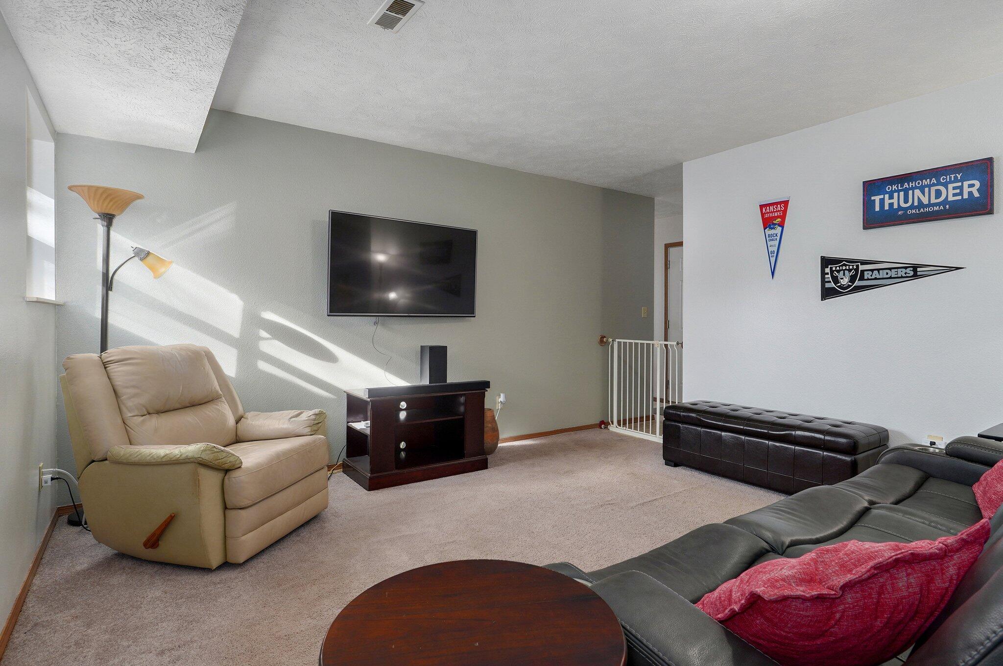 1405 South 17th Avenue Property Photo 25