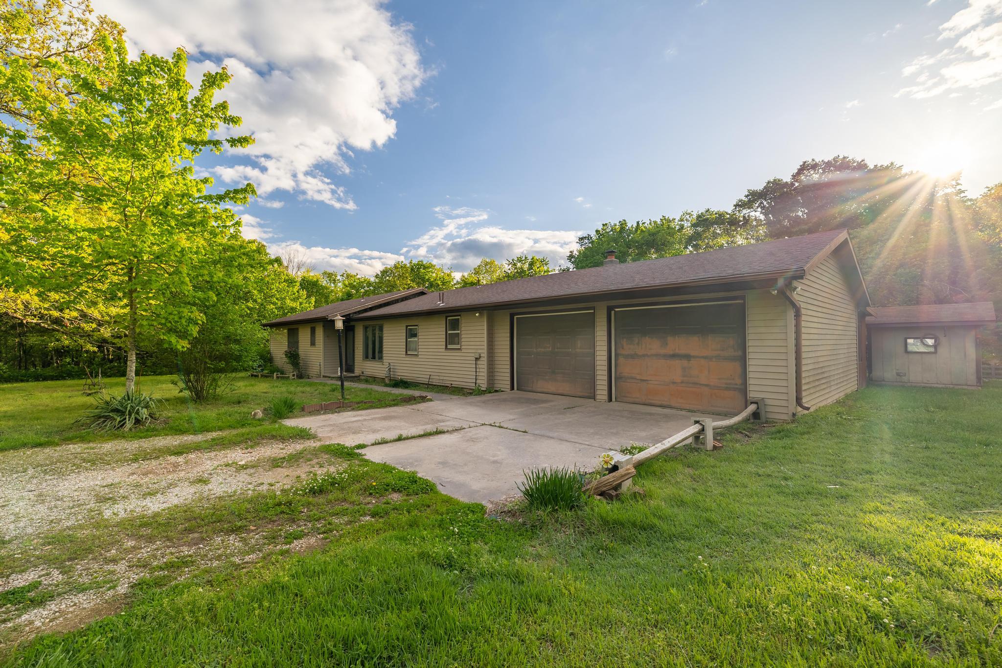 7507 State Highway Bb Property Photo 2
