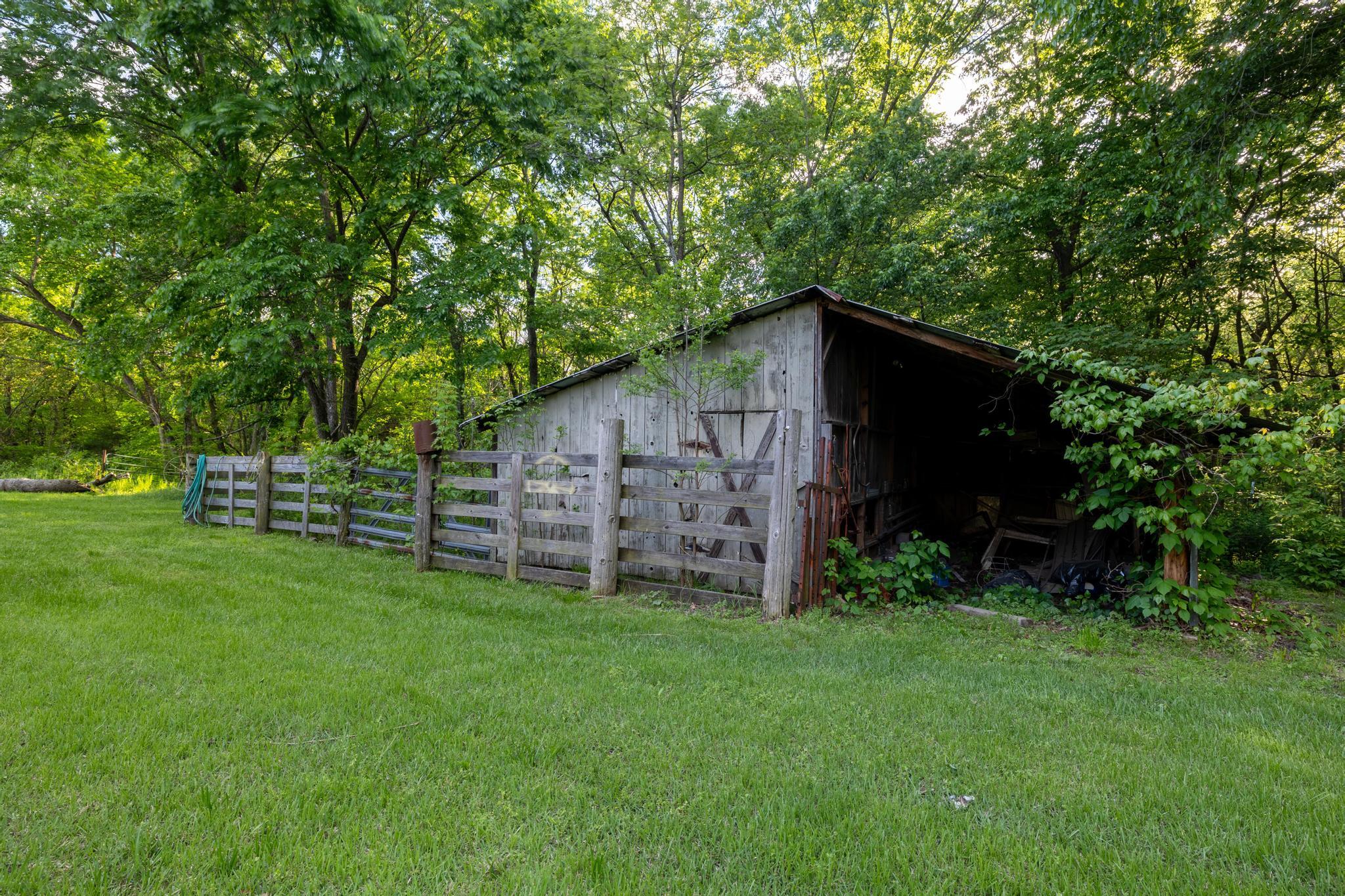 7507 State Highway Bb Property Photo 4