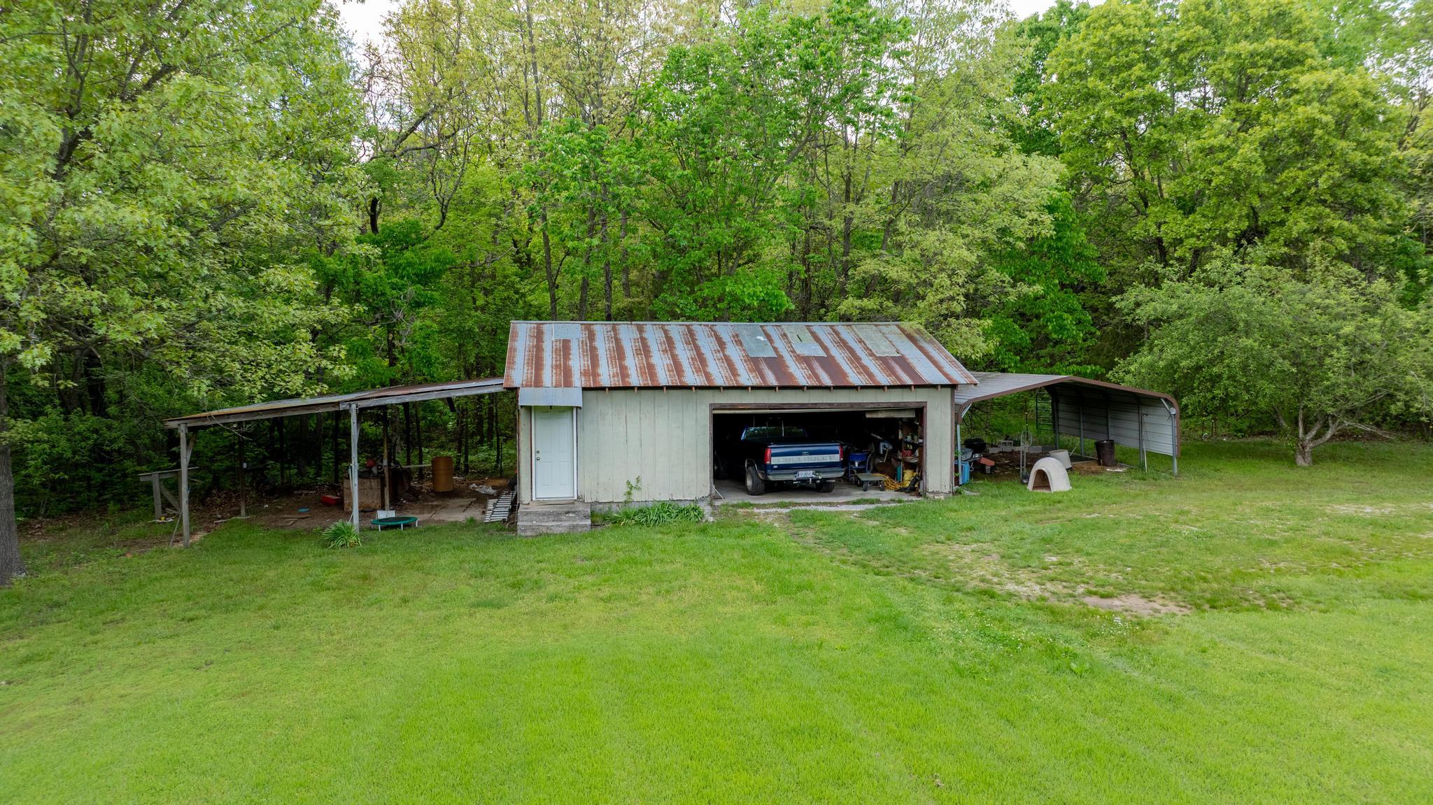 7507 State Highway Bb Property Photo 6