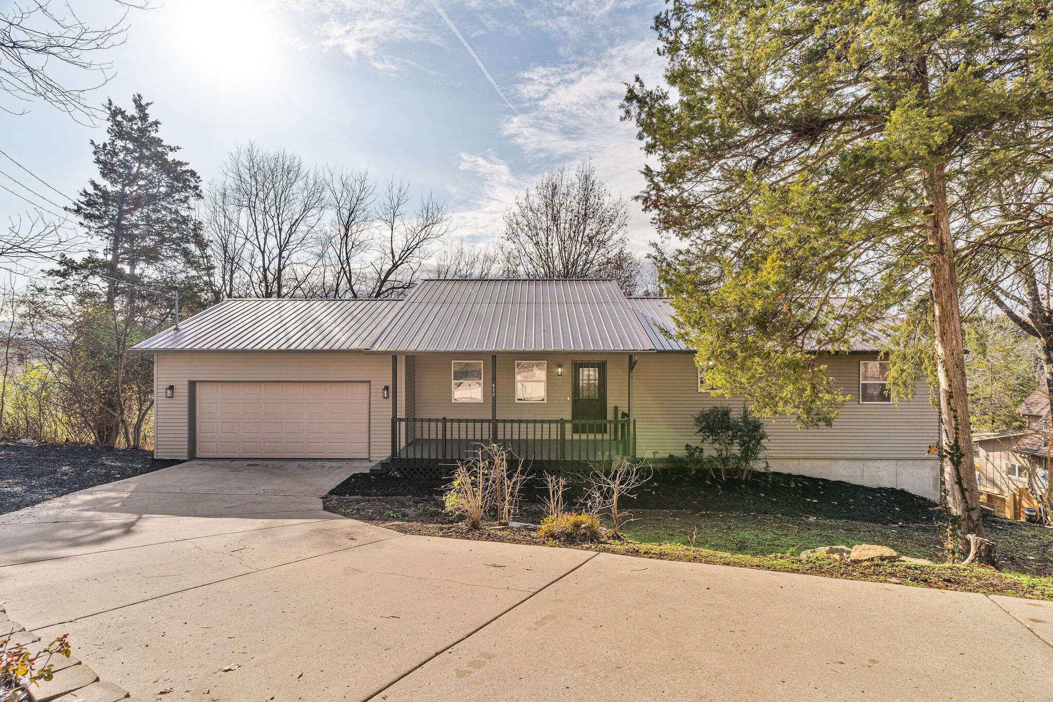 620 Ellison Street Property Photo 1
