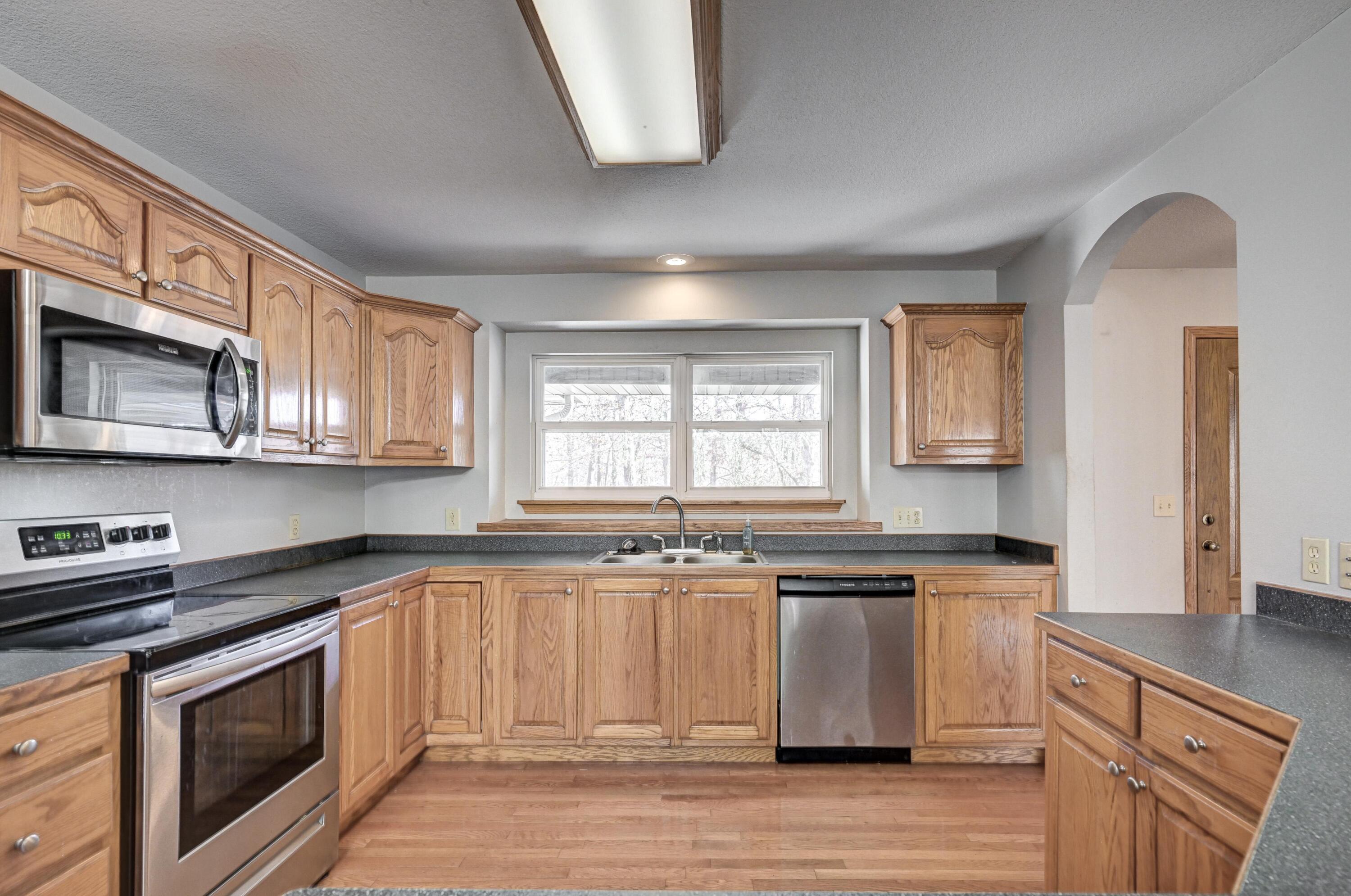13592 Abilene Lane Property Photo 14