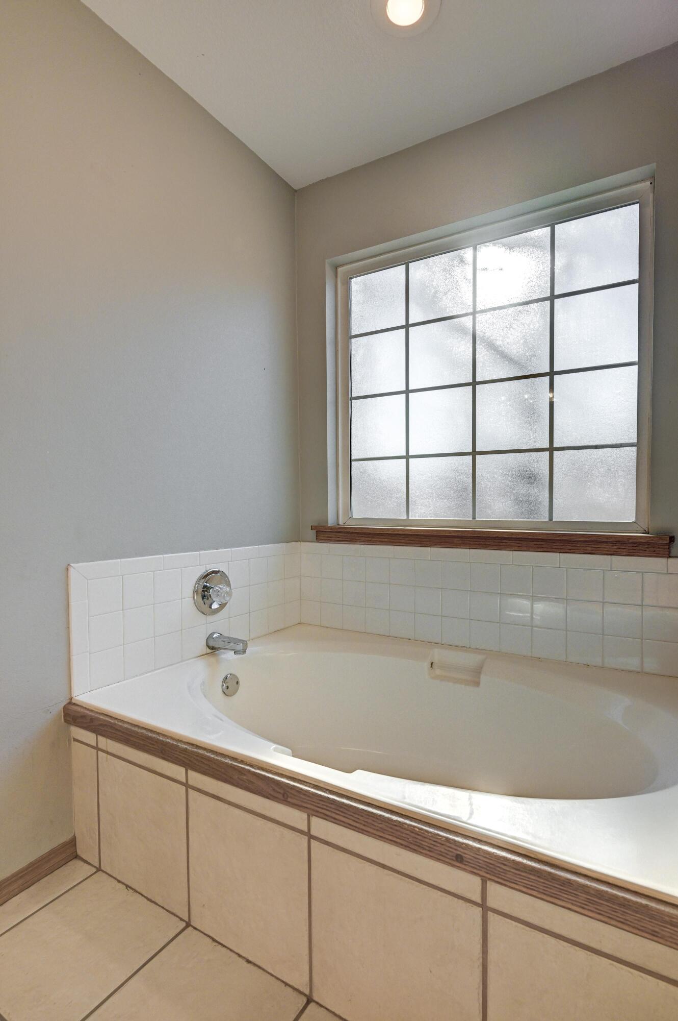 13592 Abilene Lane Property Photo 24