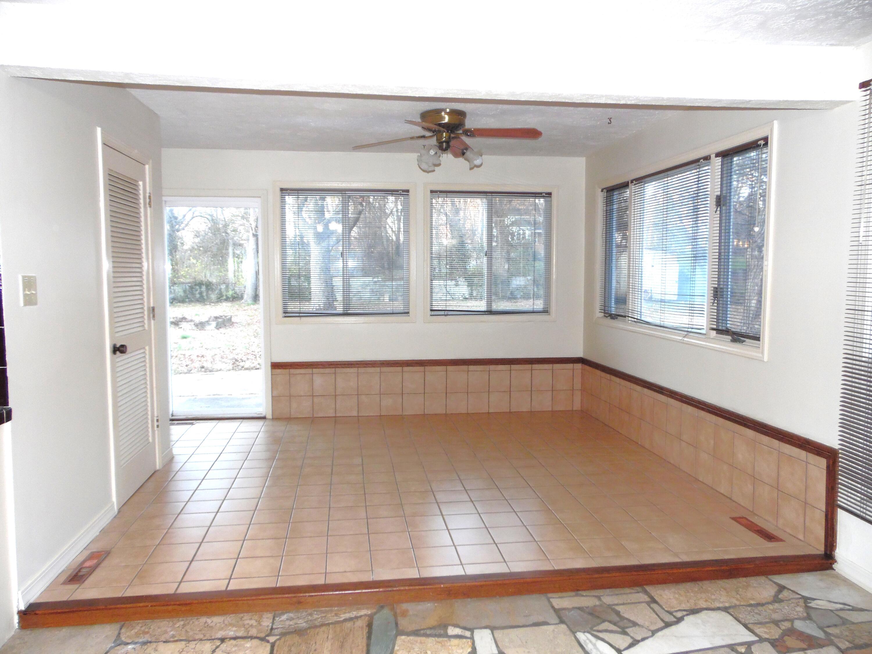 3011 East Lamonta Drive Property Photo 19