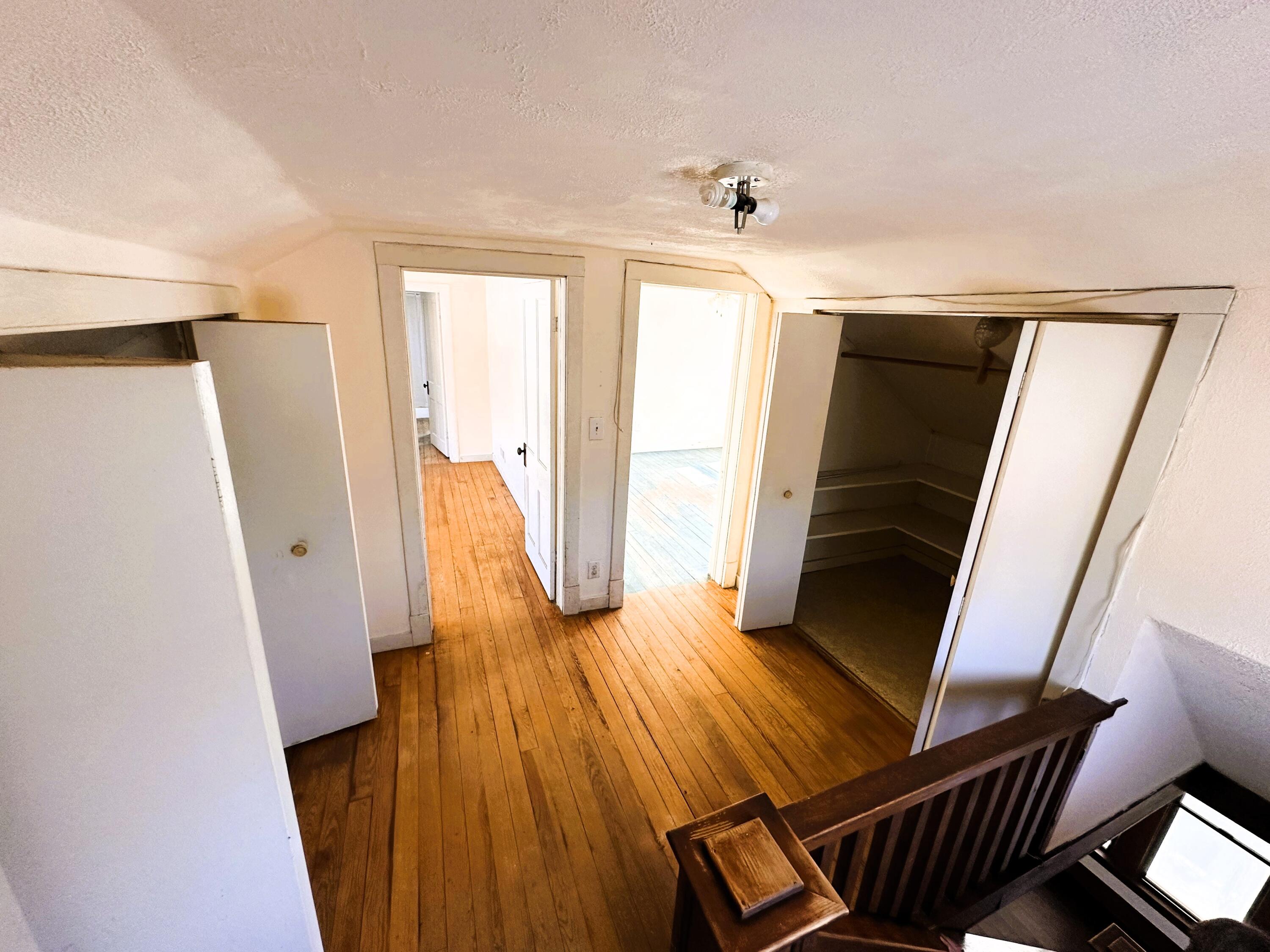 401 North Pine Street Property Photo 19