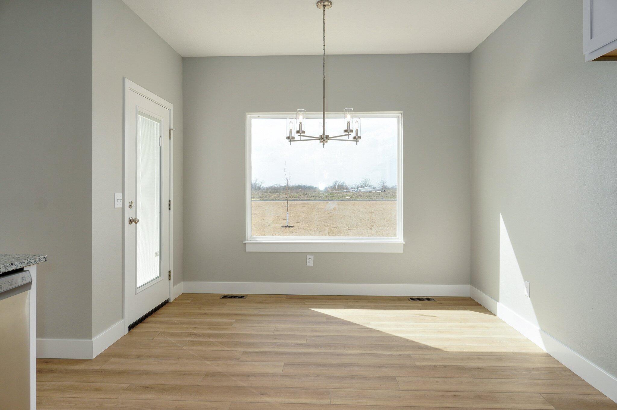 611 North Quantum Court Property Photo 10