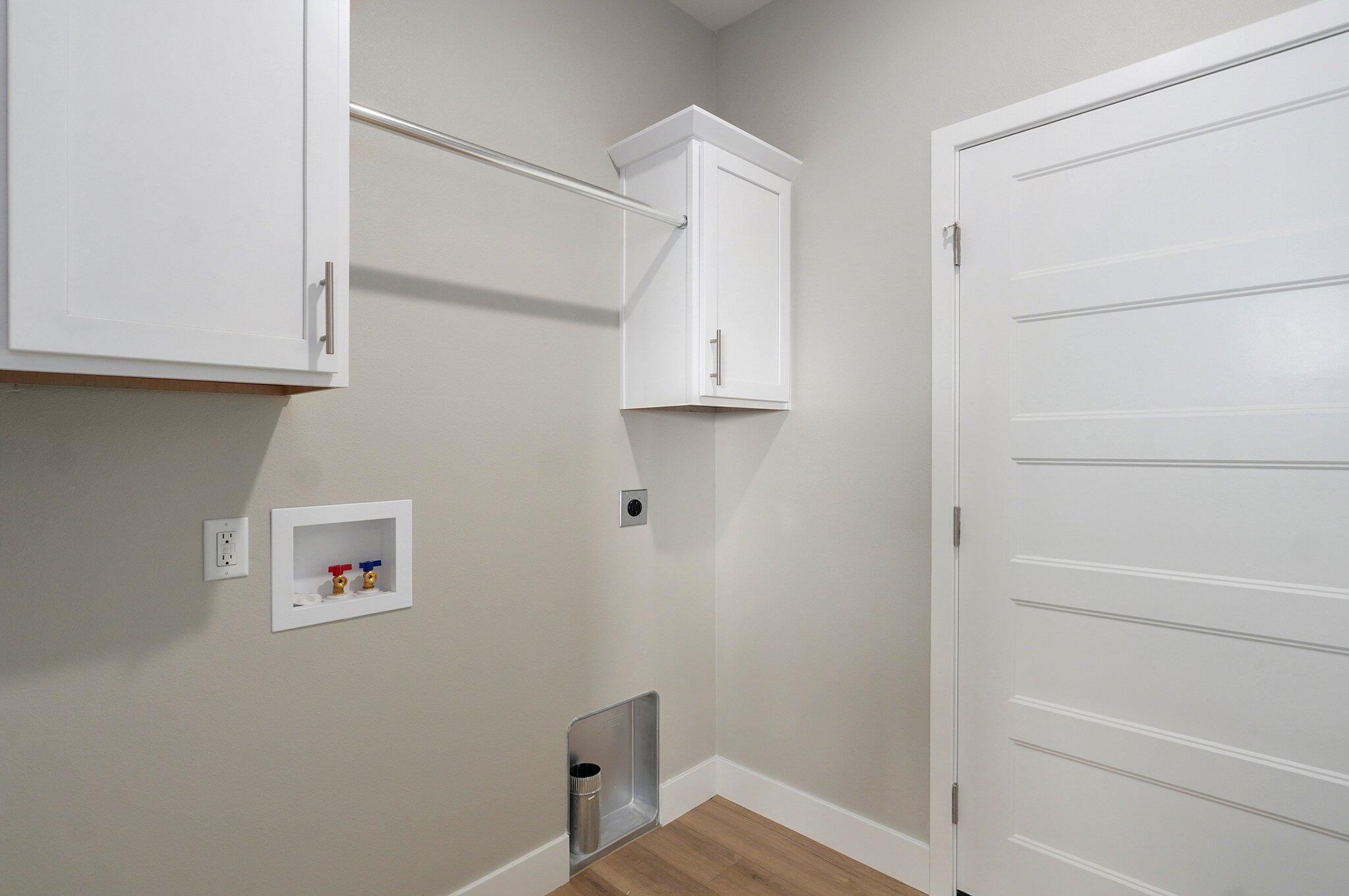 611 North Quantum Court Property Photo 13