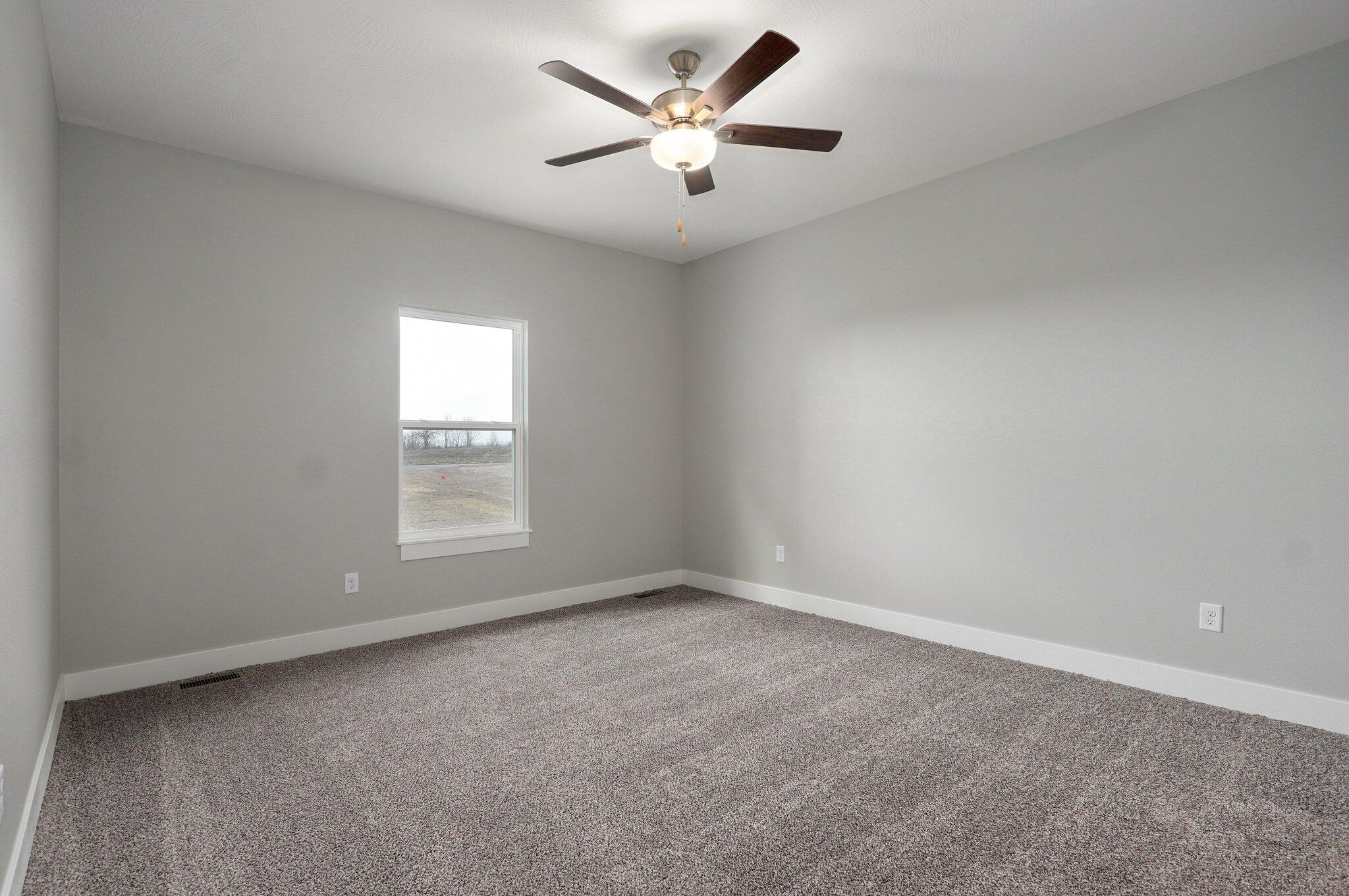 611 North Quantum Court Property Photo 14