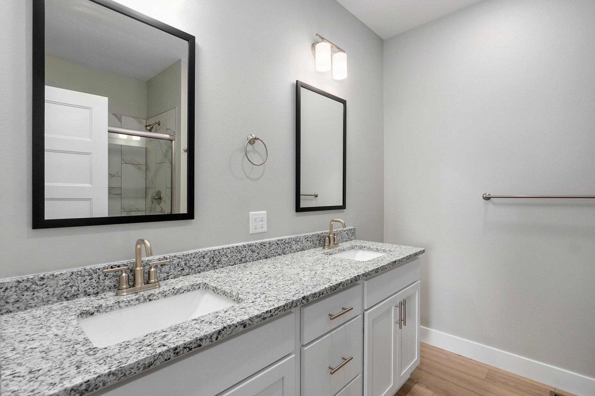 611 North Quantum Court Property Photo 16