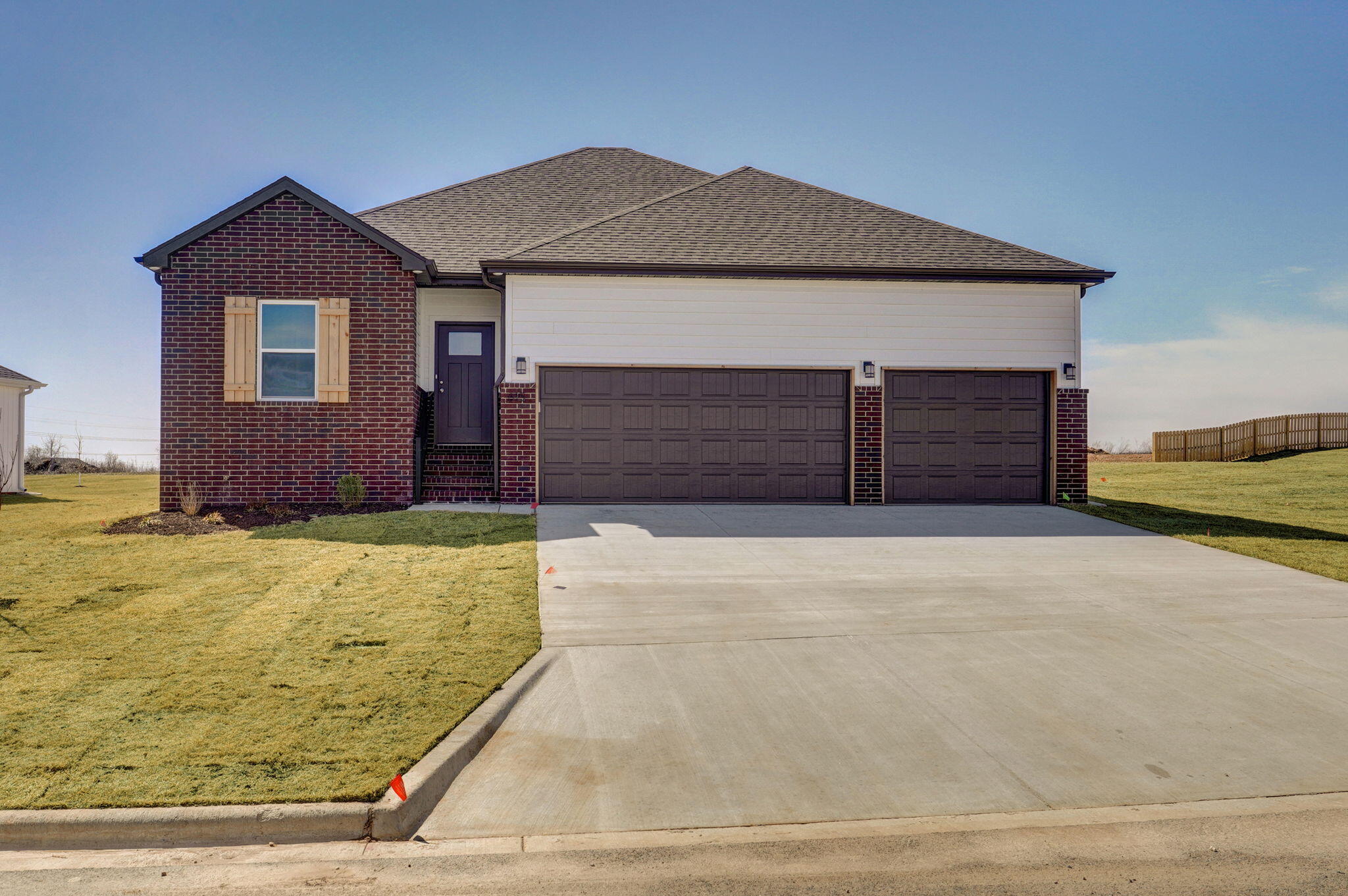 615 North Quantum Drive Property Photo 1