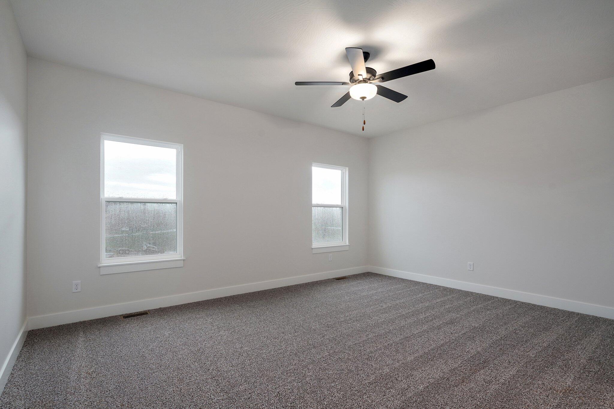 618 North Quantum Drive Property Photo 16