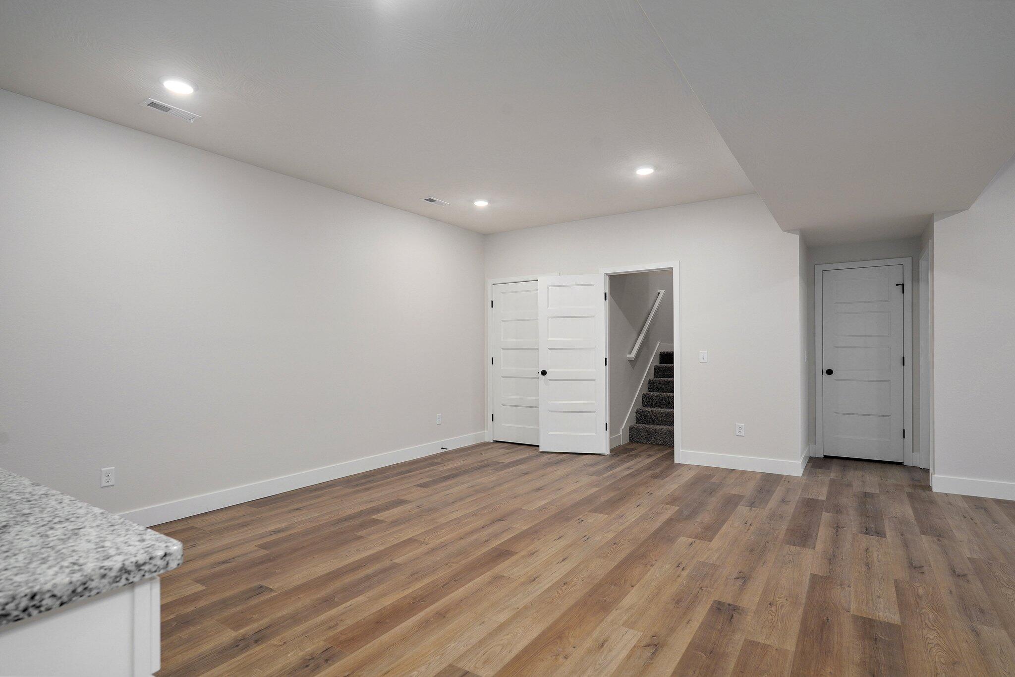 618 North Quantum Drive Property Photo 29