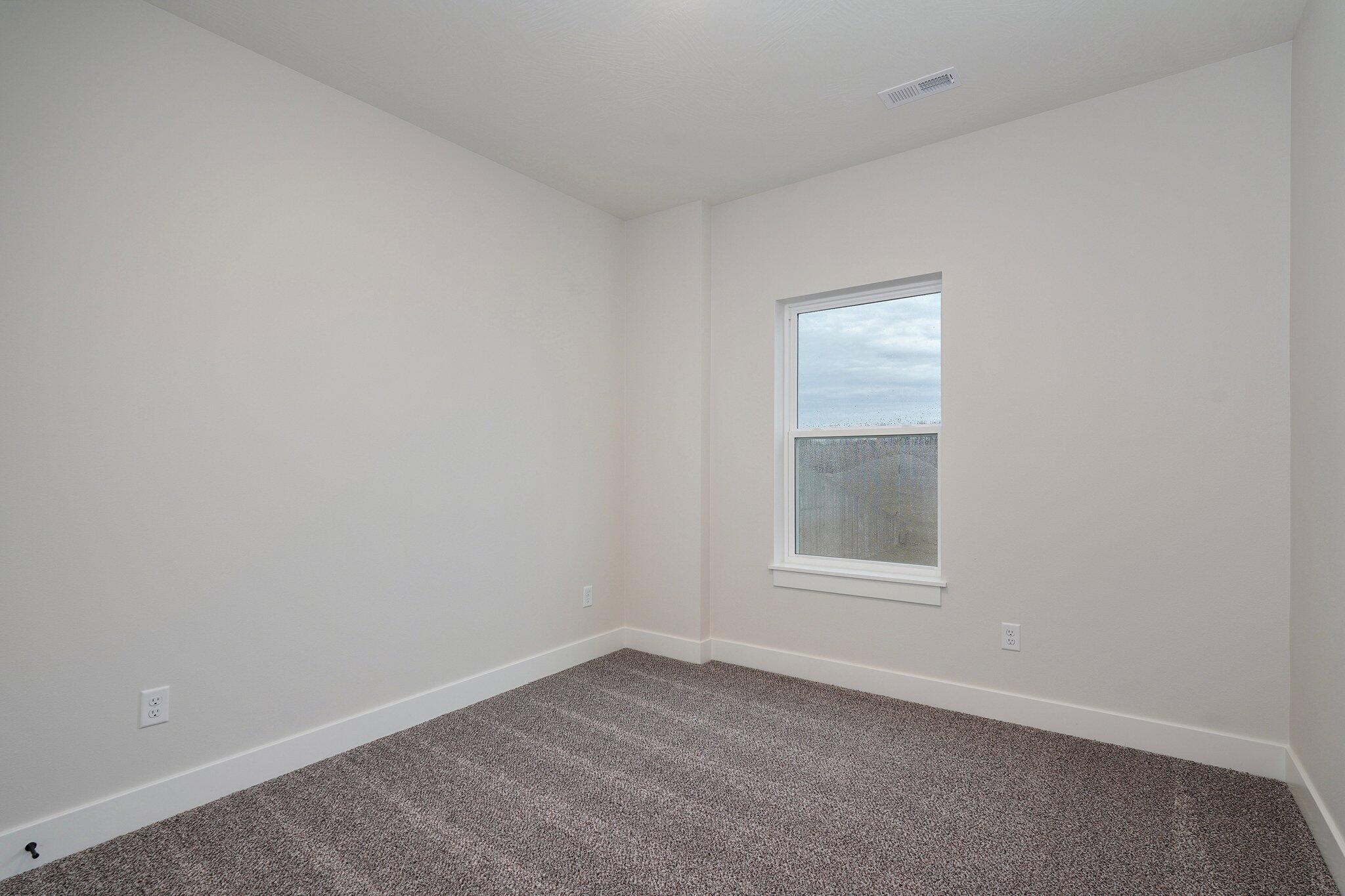 618 North Quantum Drive Property Photo 32