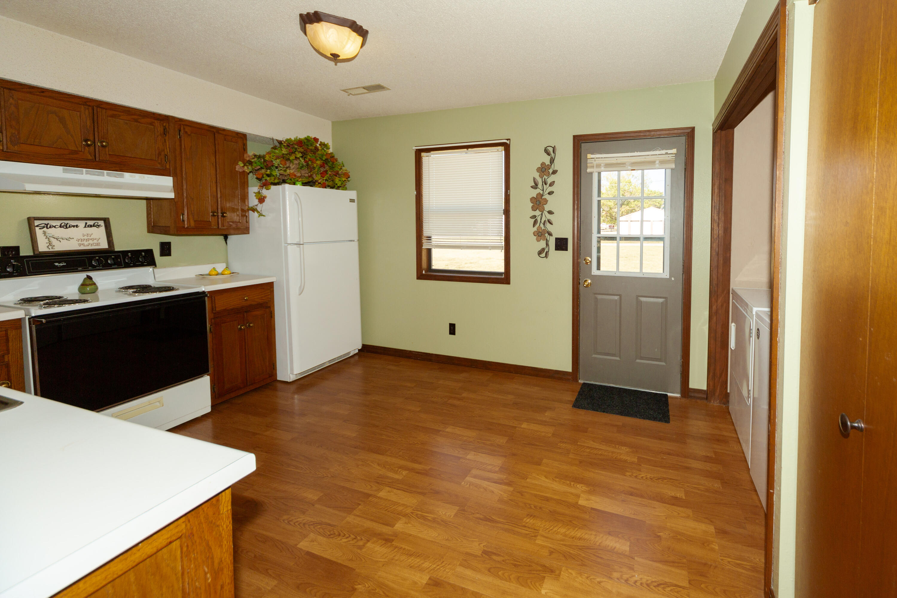 103 & 105 Martin Street Property Photo 8