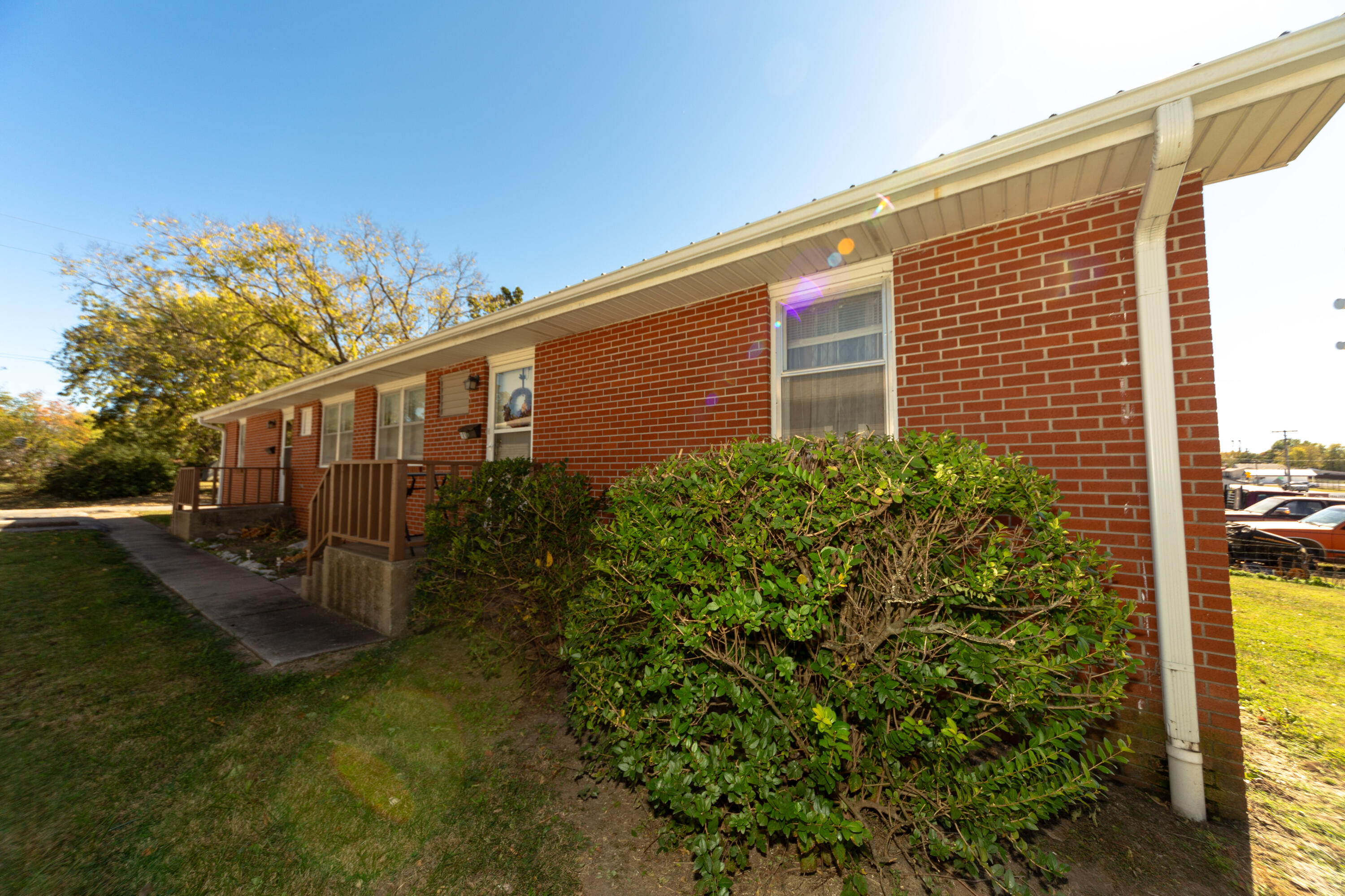 103 & 105 Martin Street Property Photo 28