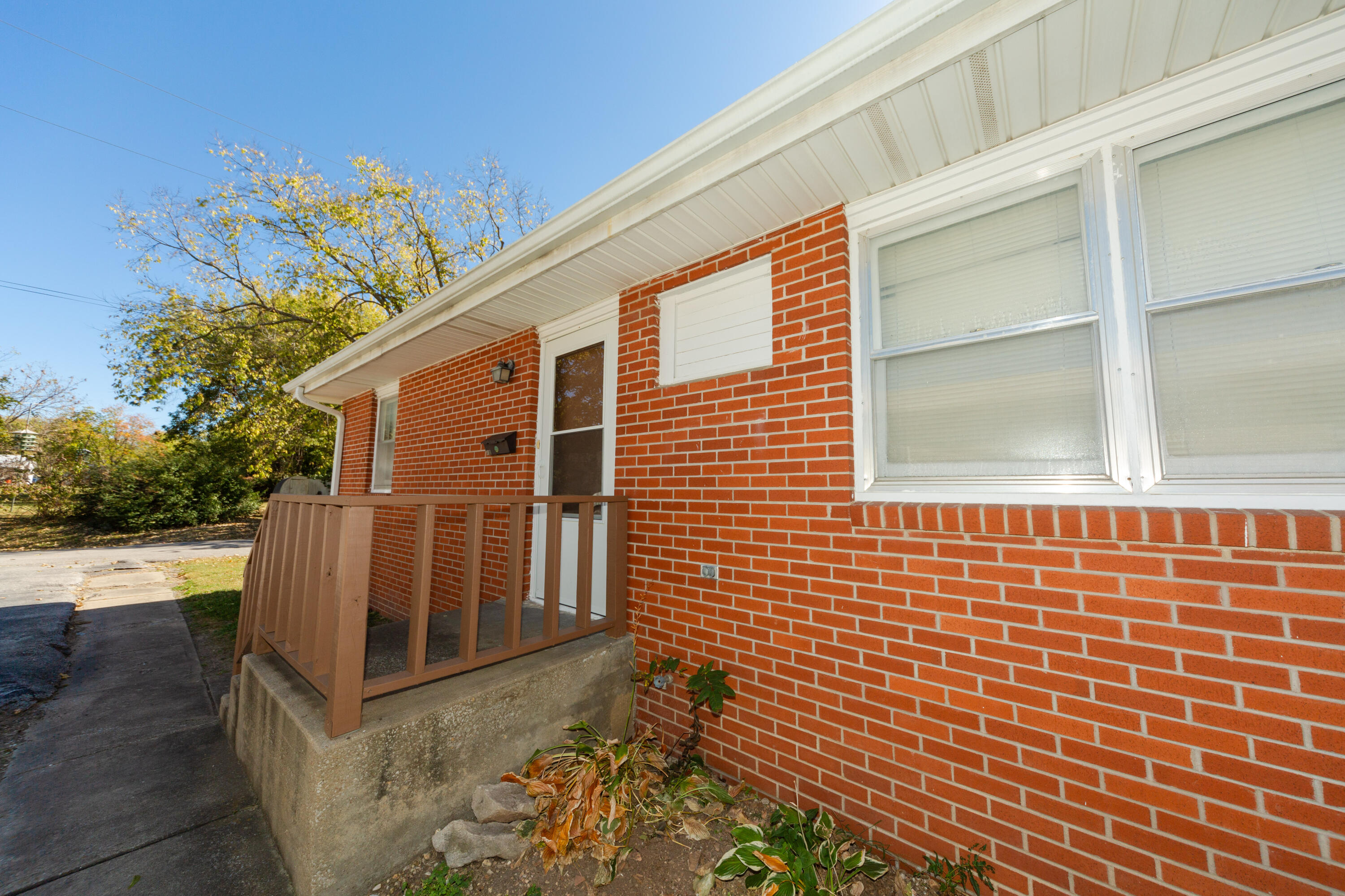 103 & 105 Martin Street Property Photo 49