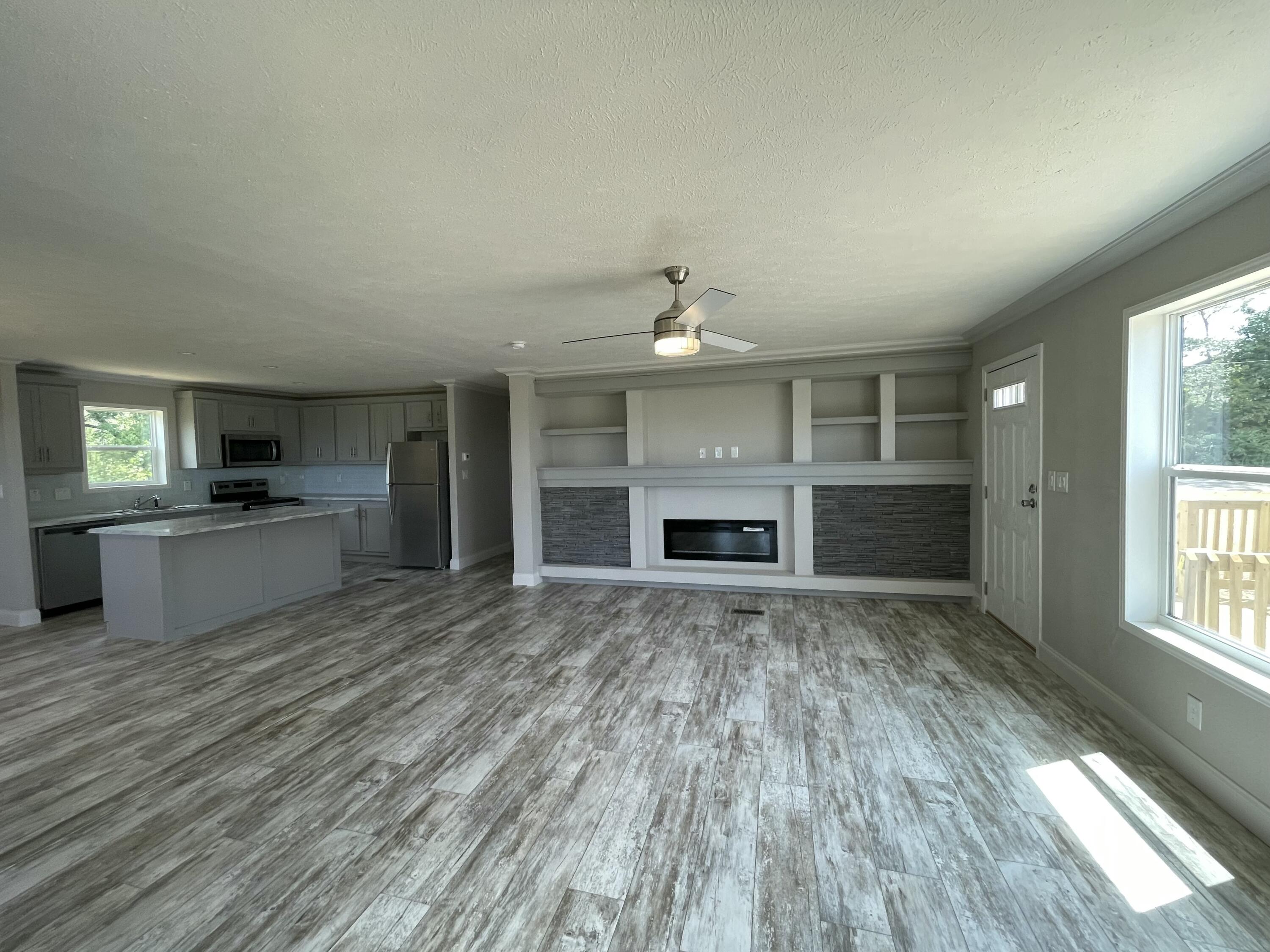 545 Presbyterian Street Property Photo 2